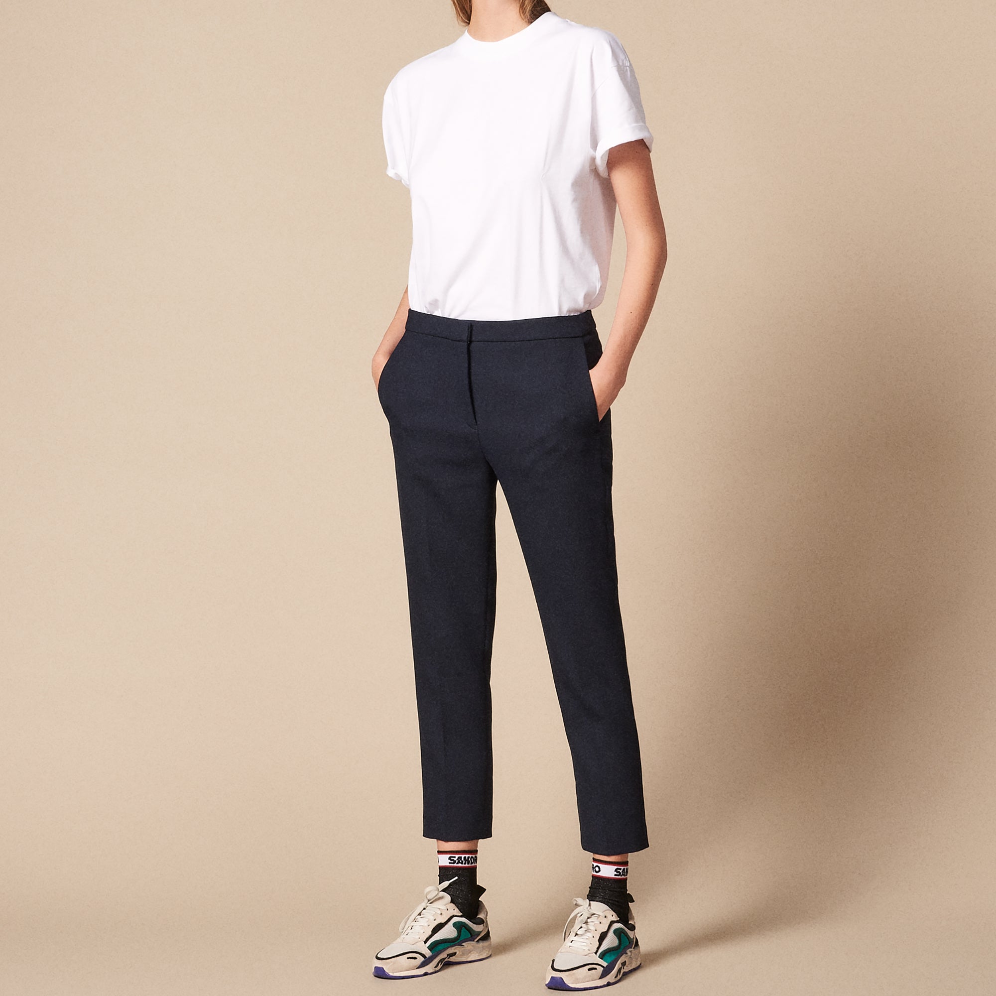 Pantalon uni à pinces Sandro seconde main