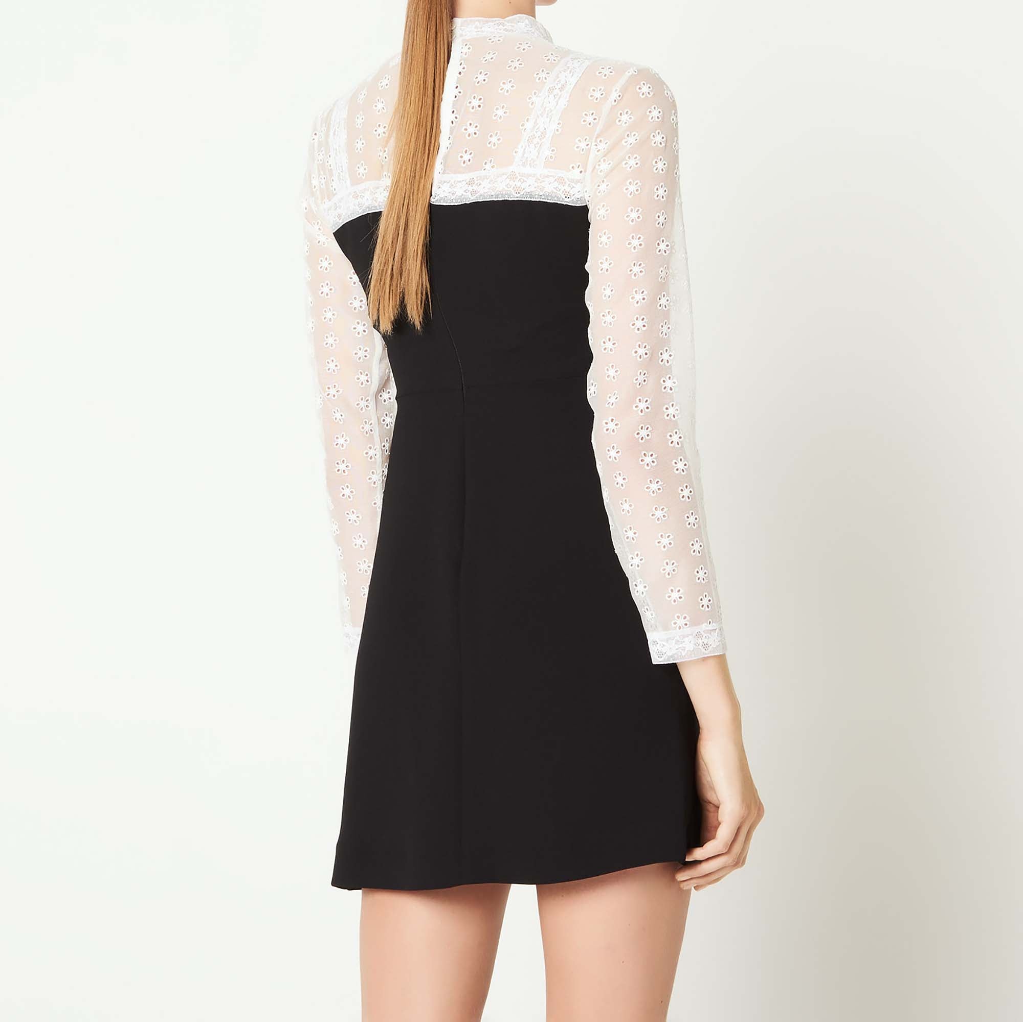 Robe courte à empiècement dentelle Sandro seconde main