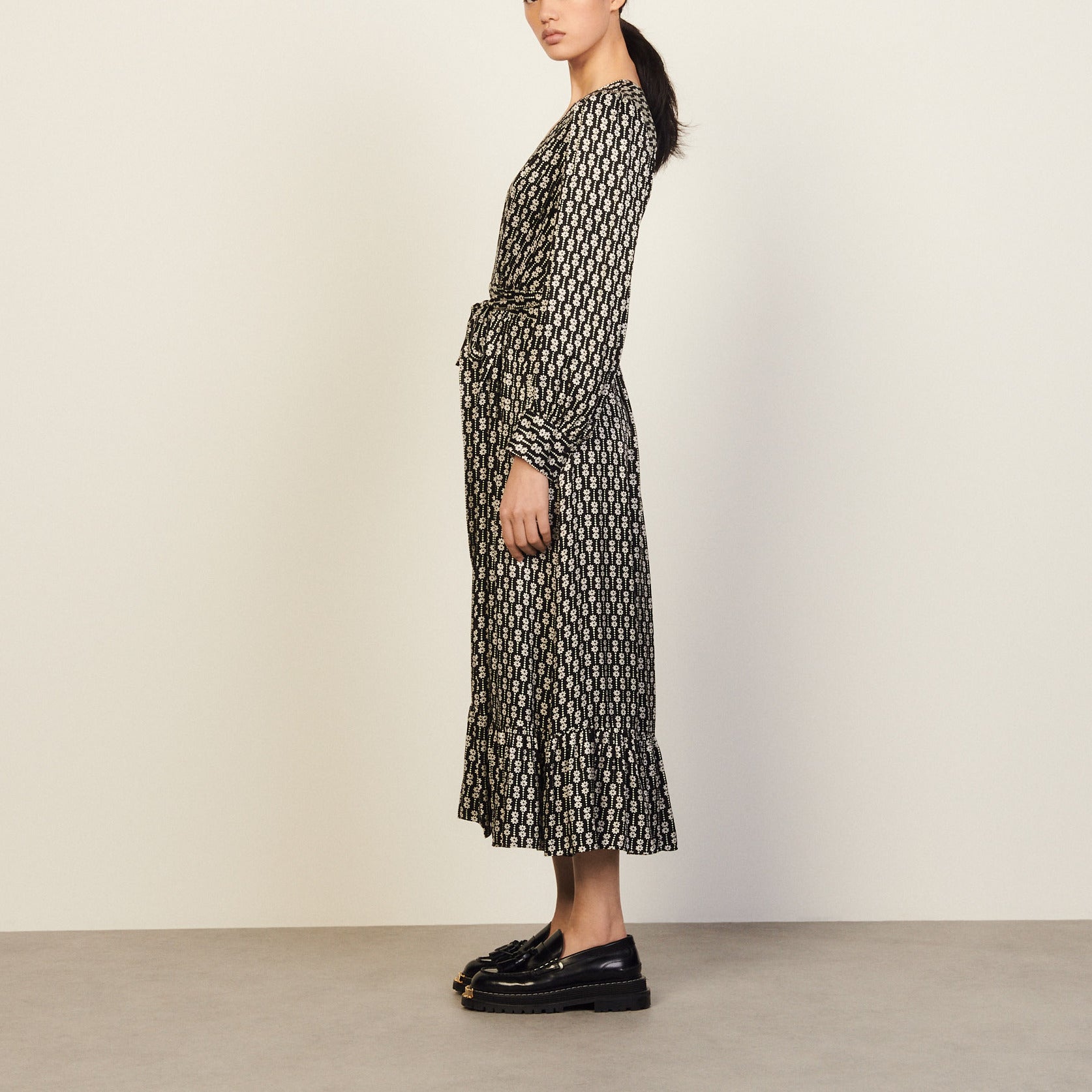 Robe Noir / Blanc Sandro seconde main