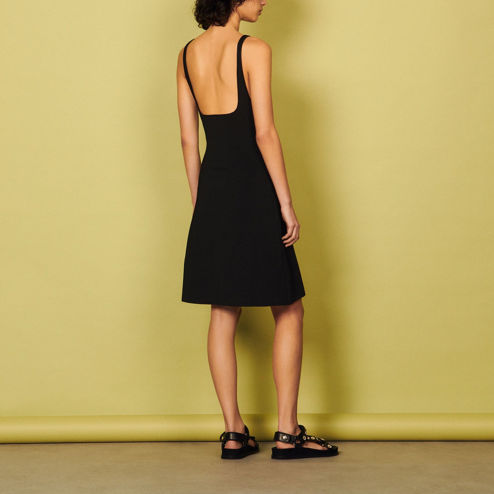 Robe Noire Sandro seconde main