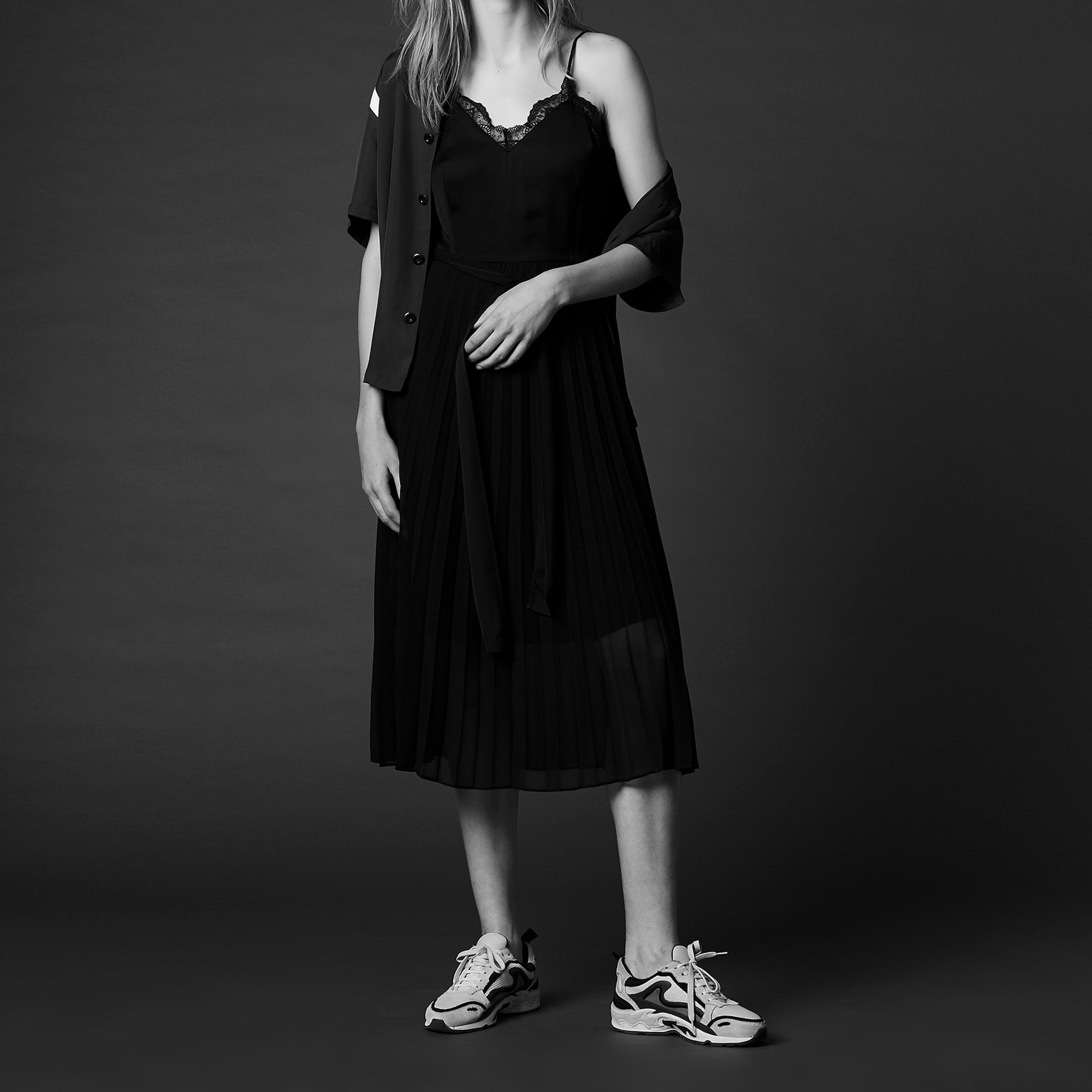 Robe longue fluide à fines bretelles Sandro seconde main