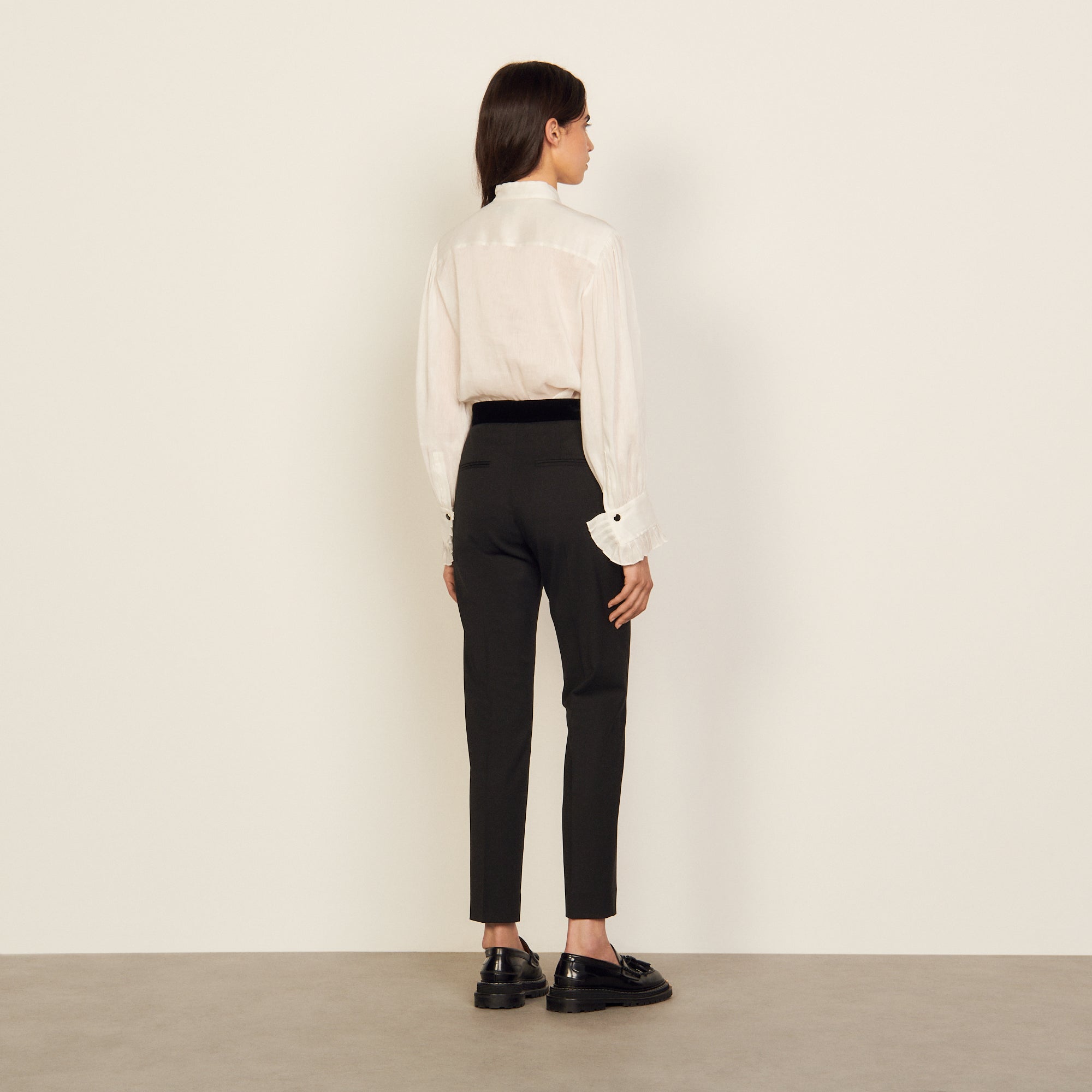 Pantalon classique Sandro seconde main