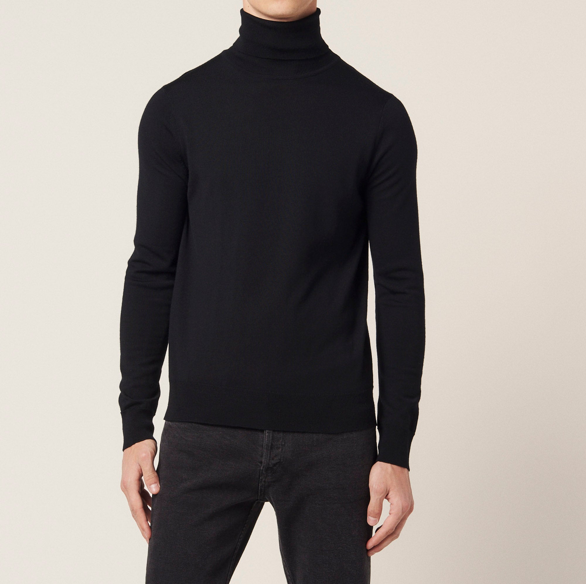 Pull col roulé en laine Sandro seconde main