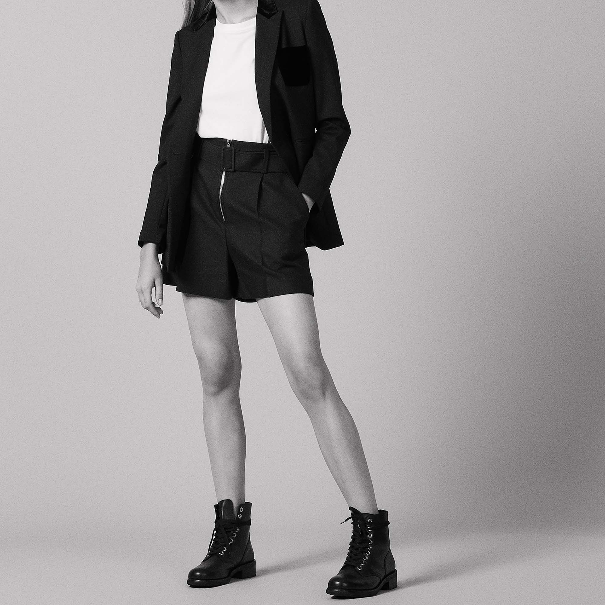 Short taille haute avec ceinture Sandro seconde main