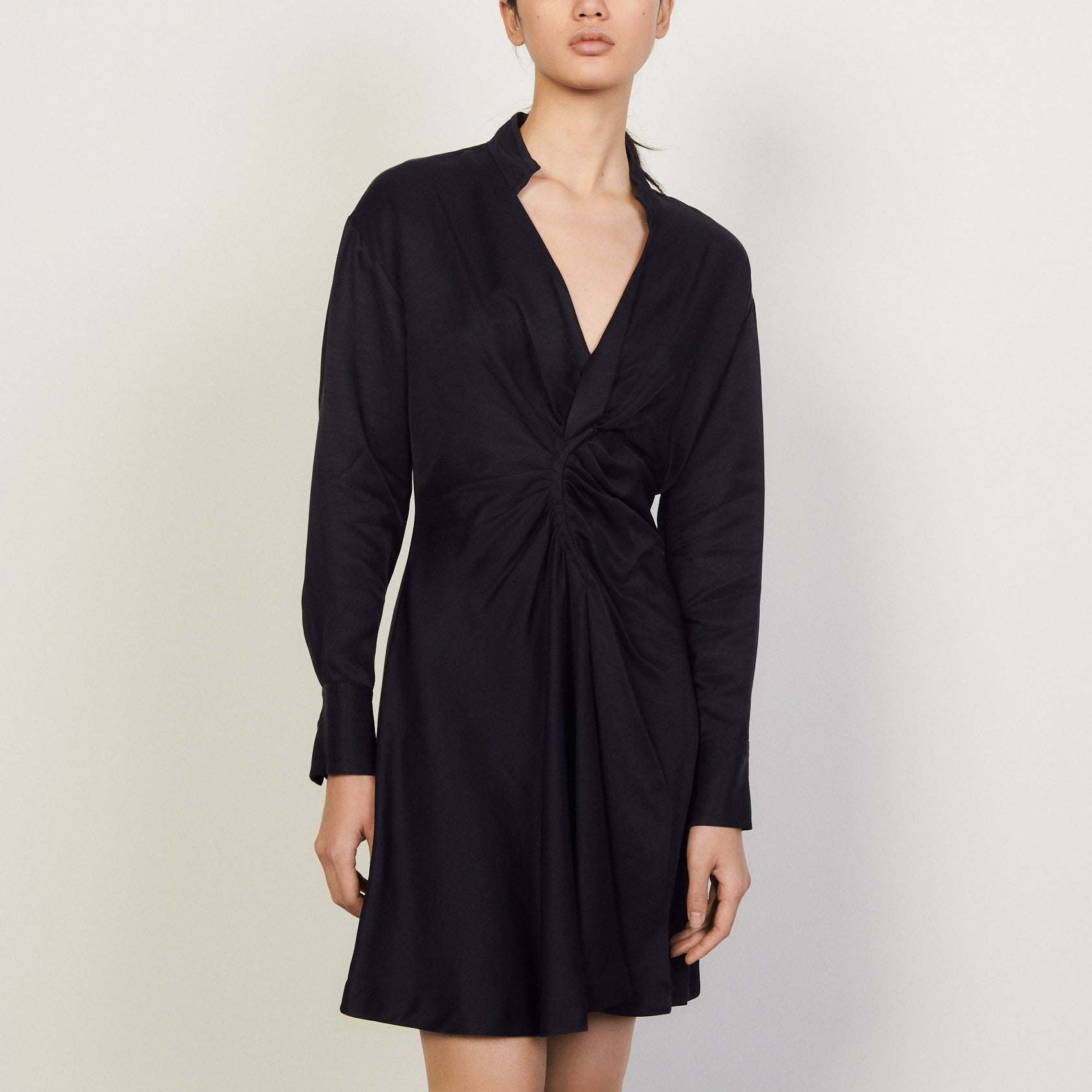 Robe courte à manches longues Sandro seconde main