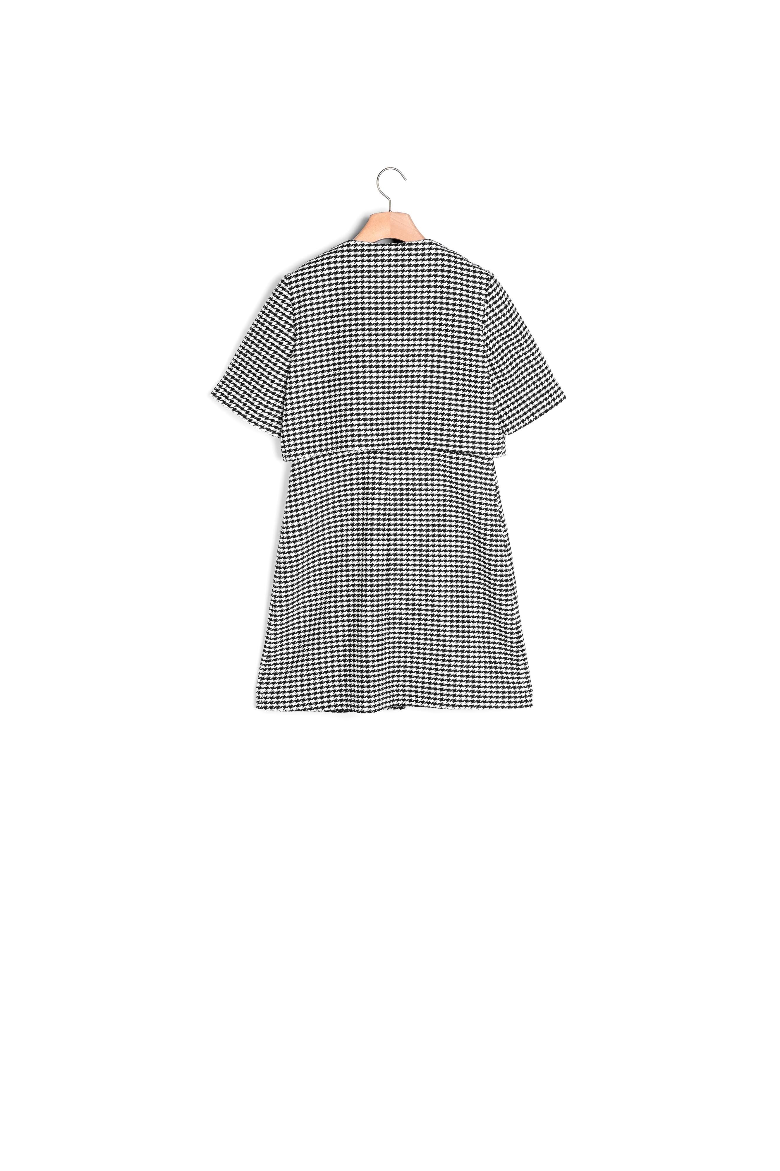Robe courte en tweed pied de poule Sandro seconde main