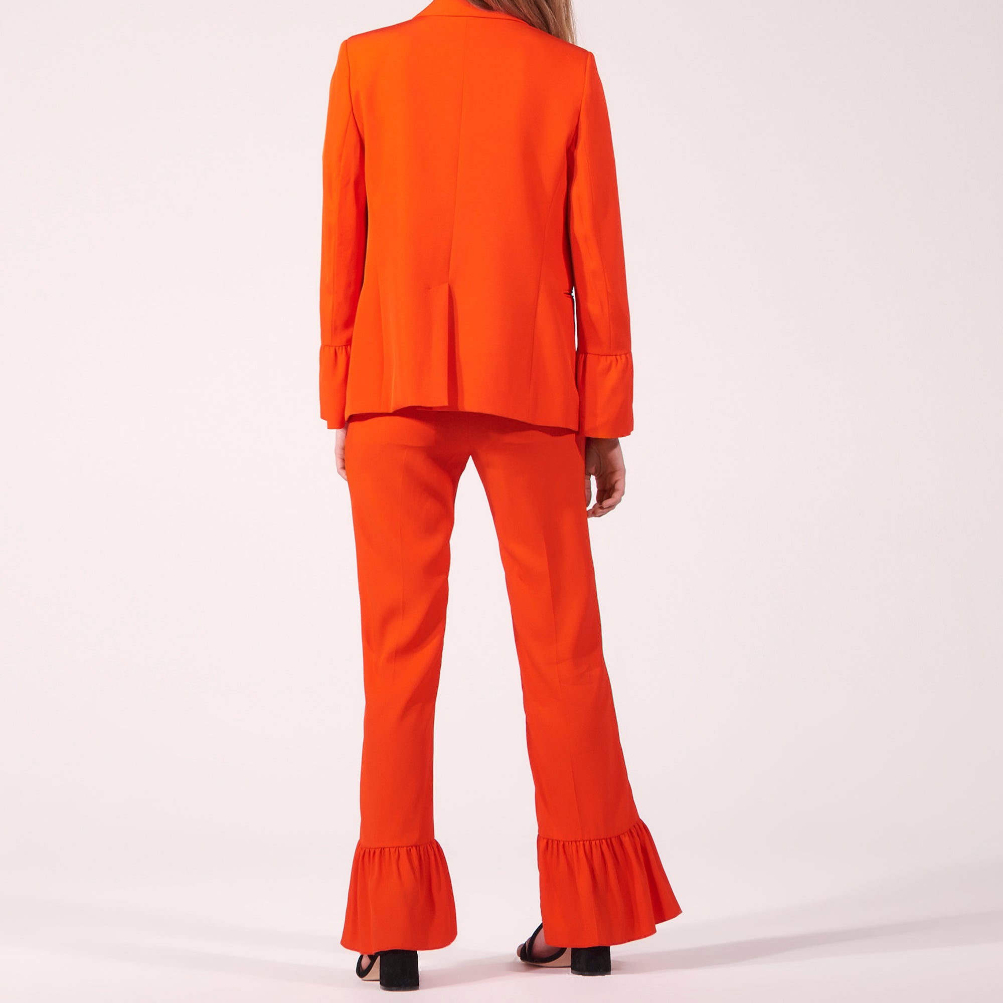 Veste de tailleur avec manches volantées Sandro seconde main