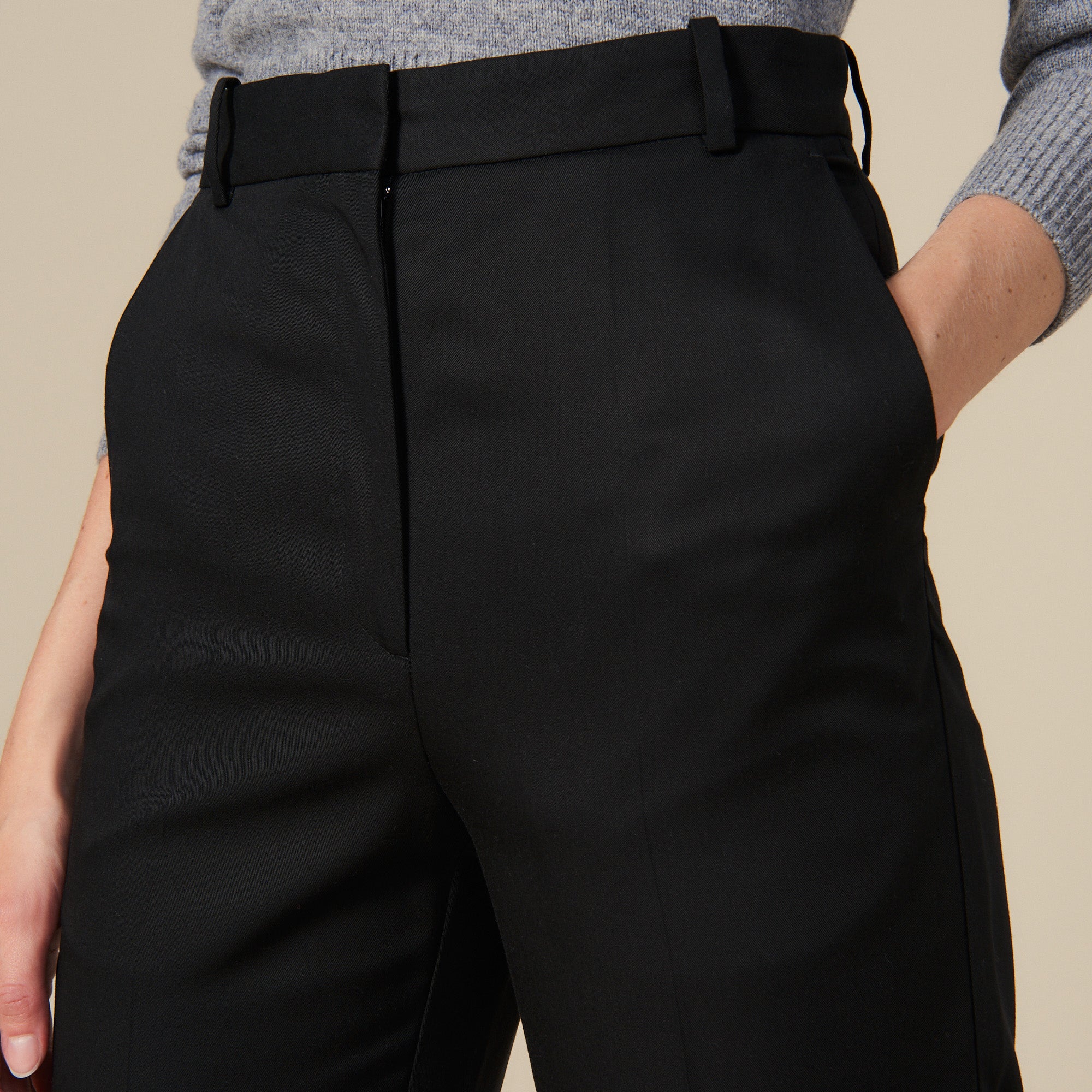 Pantalon cintré avec plis nervurés Sandro seconde main