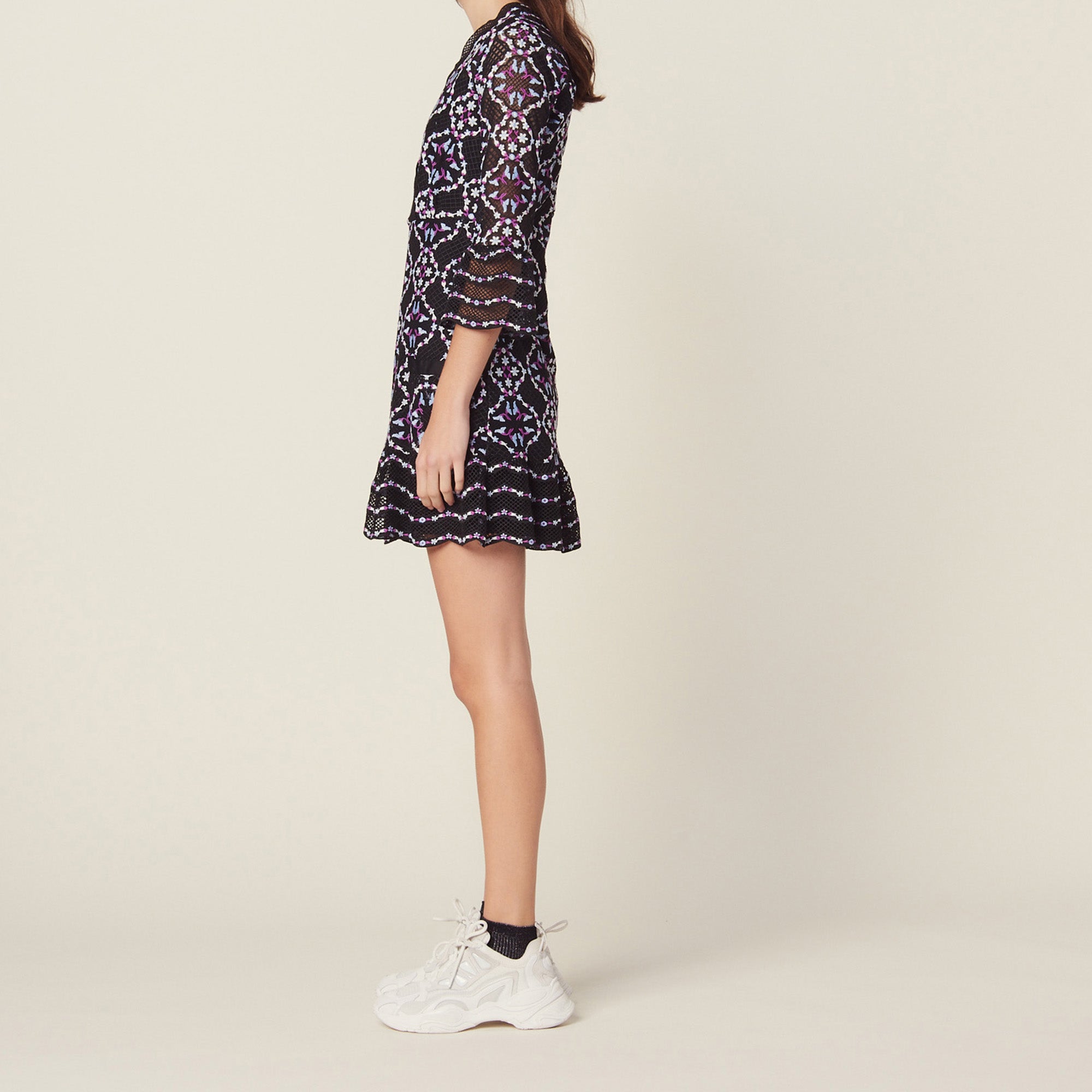 Robe courte en guipure Sandro seconde main