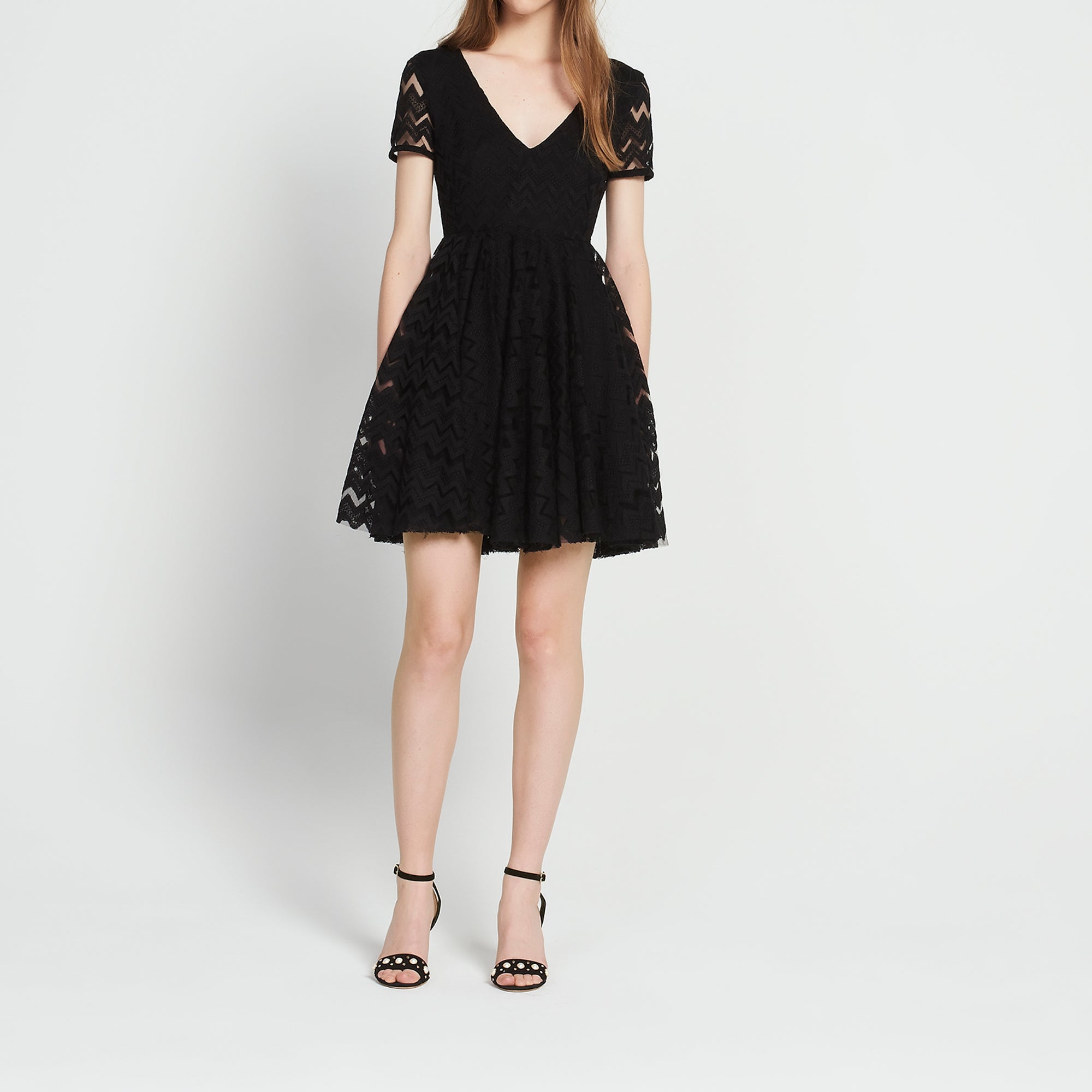 Robe brodée avec décolleté plongeant Sandro seconde main