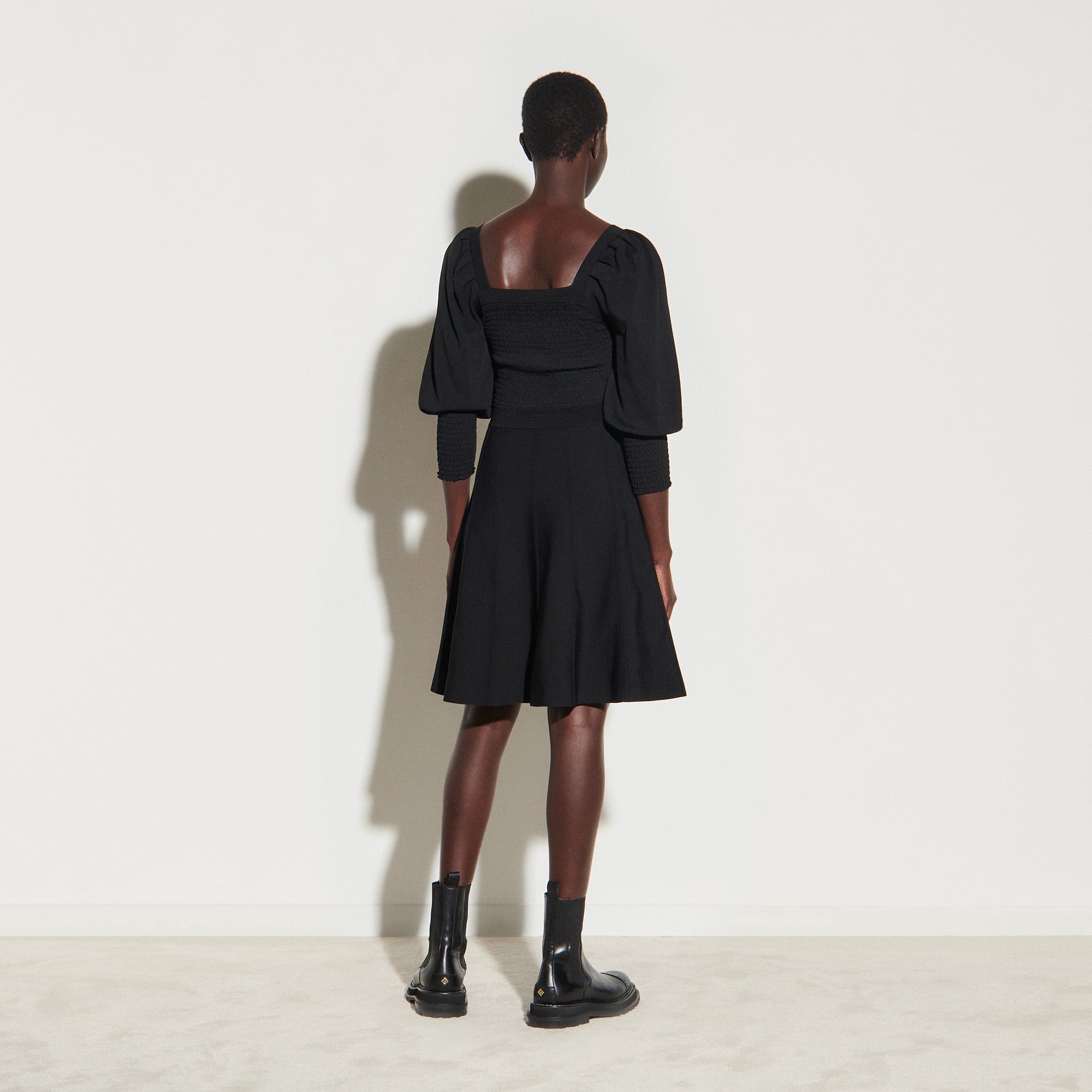 Robe à encolure carrée smockée Sandro seconde main