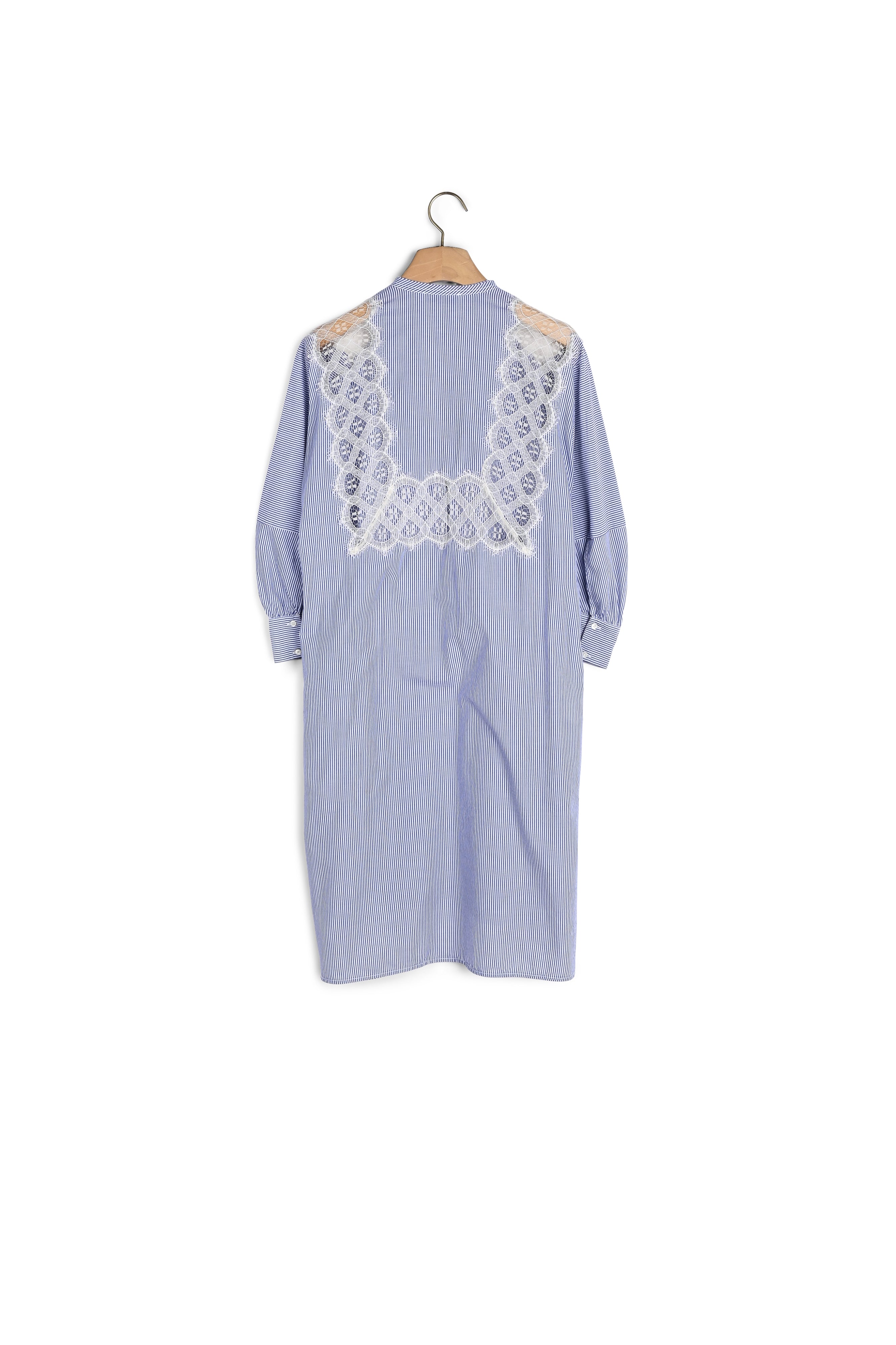 Robe tunique à rayures et dentelle Sandro seconde main