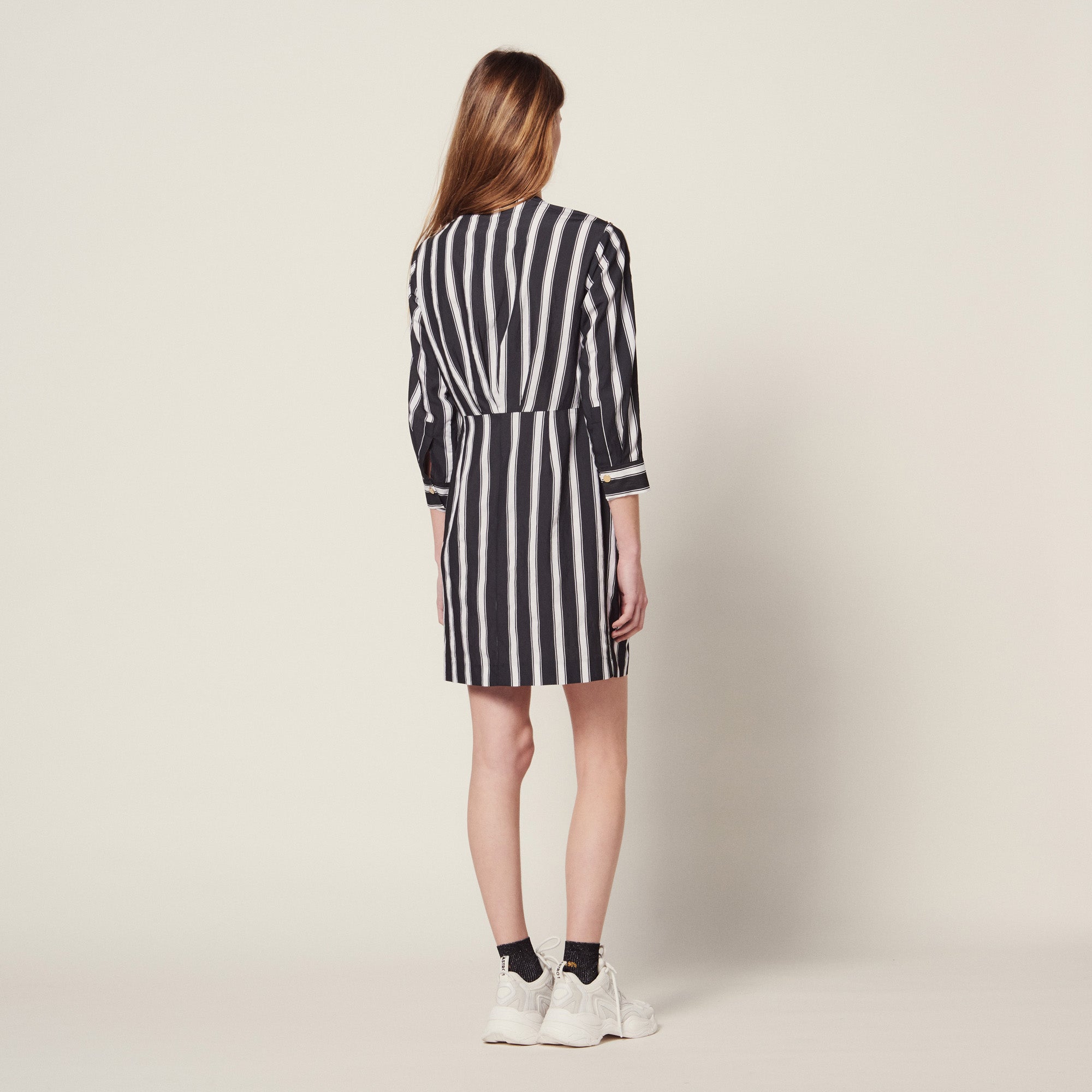 Robe courte rayée à encolure en V Sandro seconde main