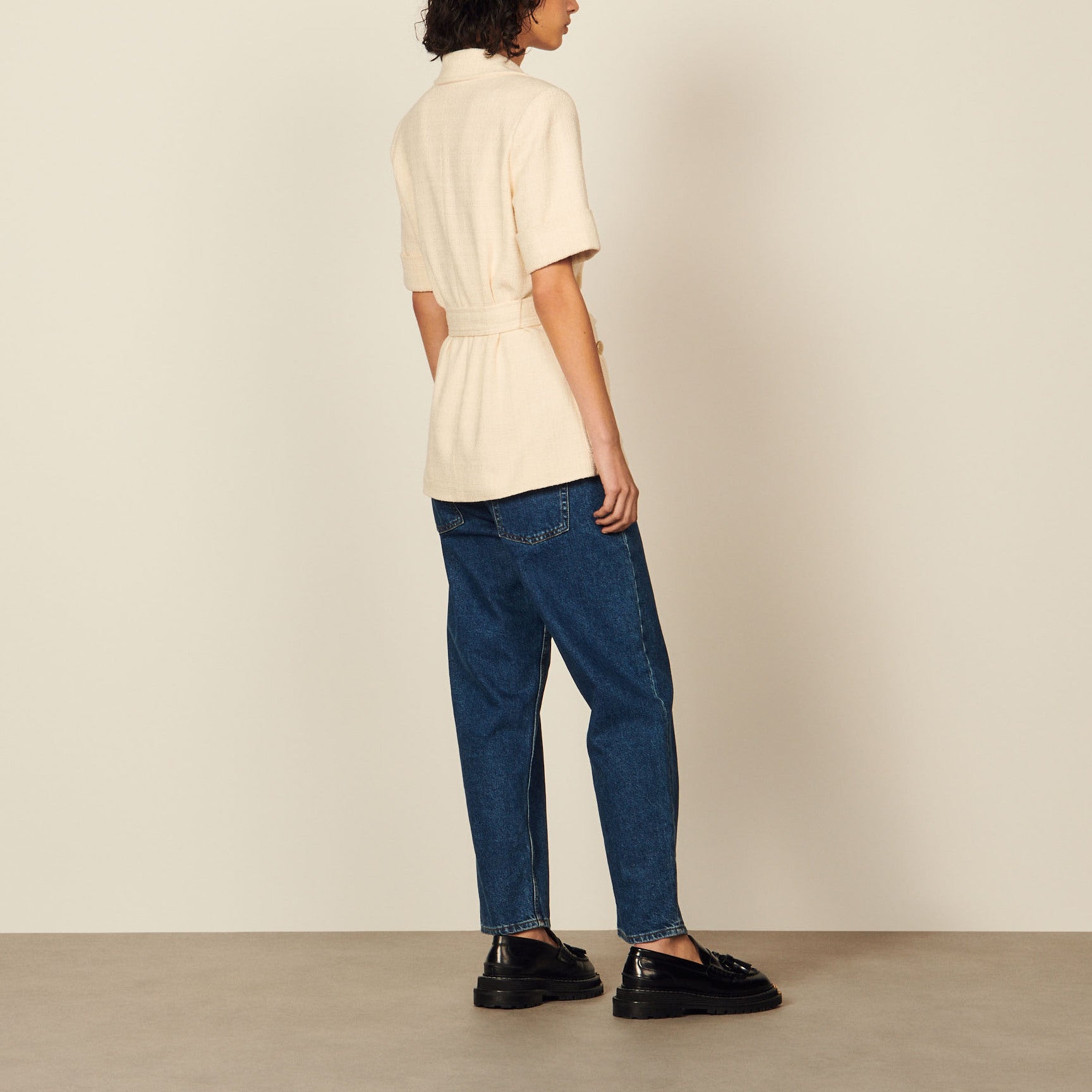 Veste en tweed à manches courtes Sandro seconde main