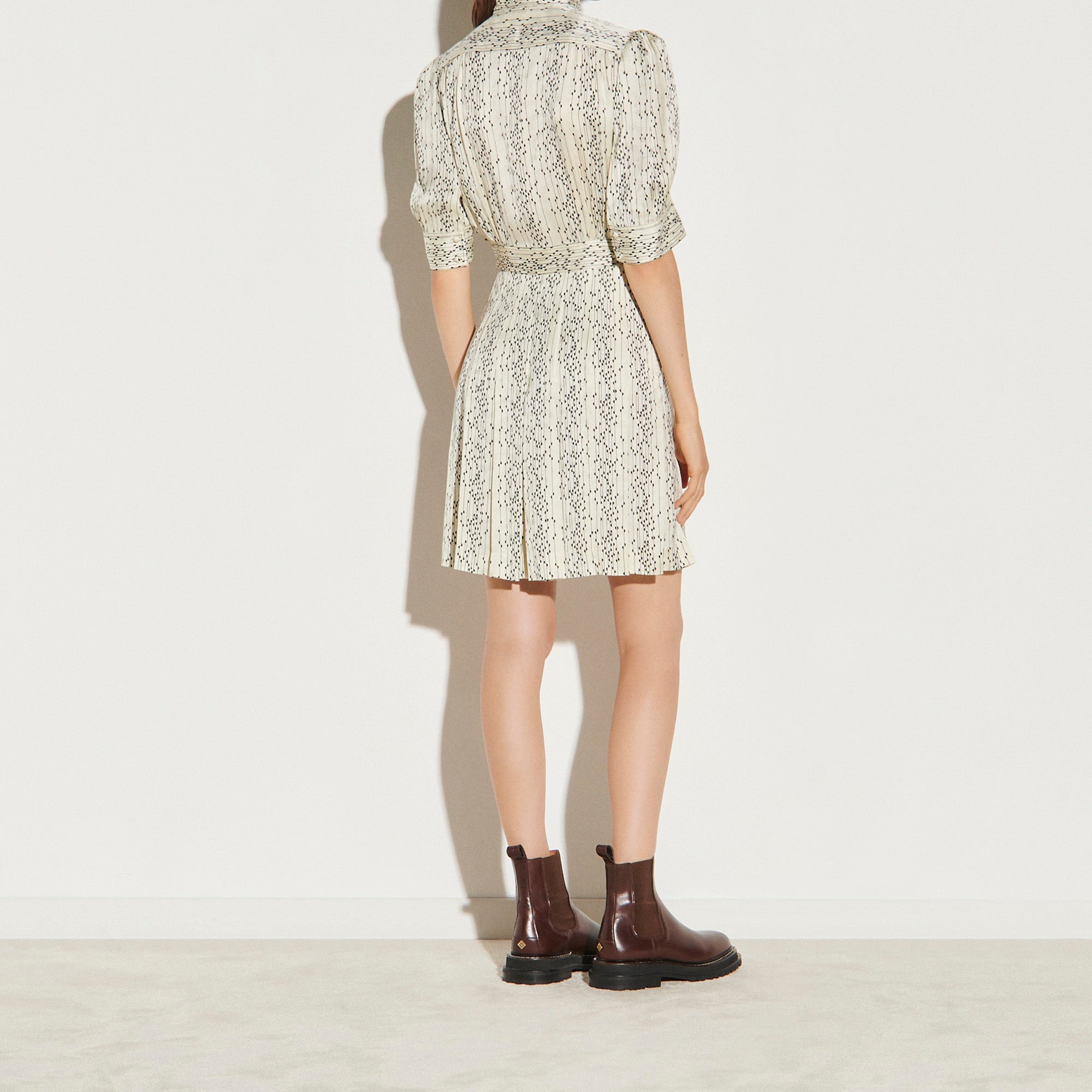 Robe Chemise courte imprimée Sandro seconde main