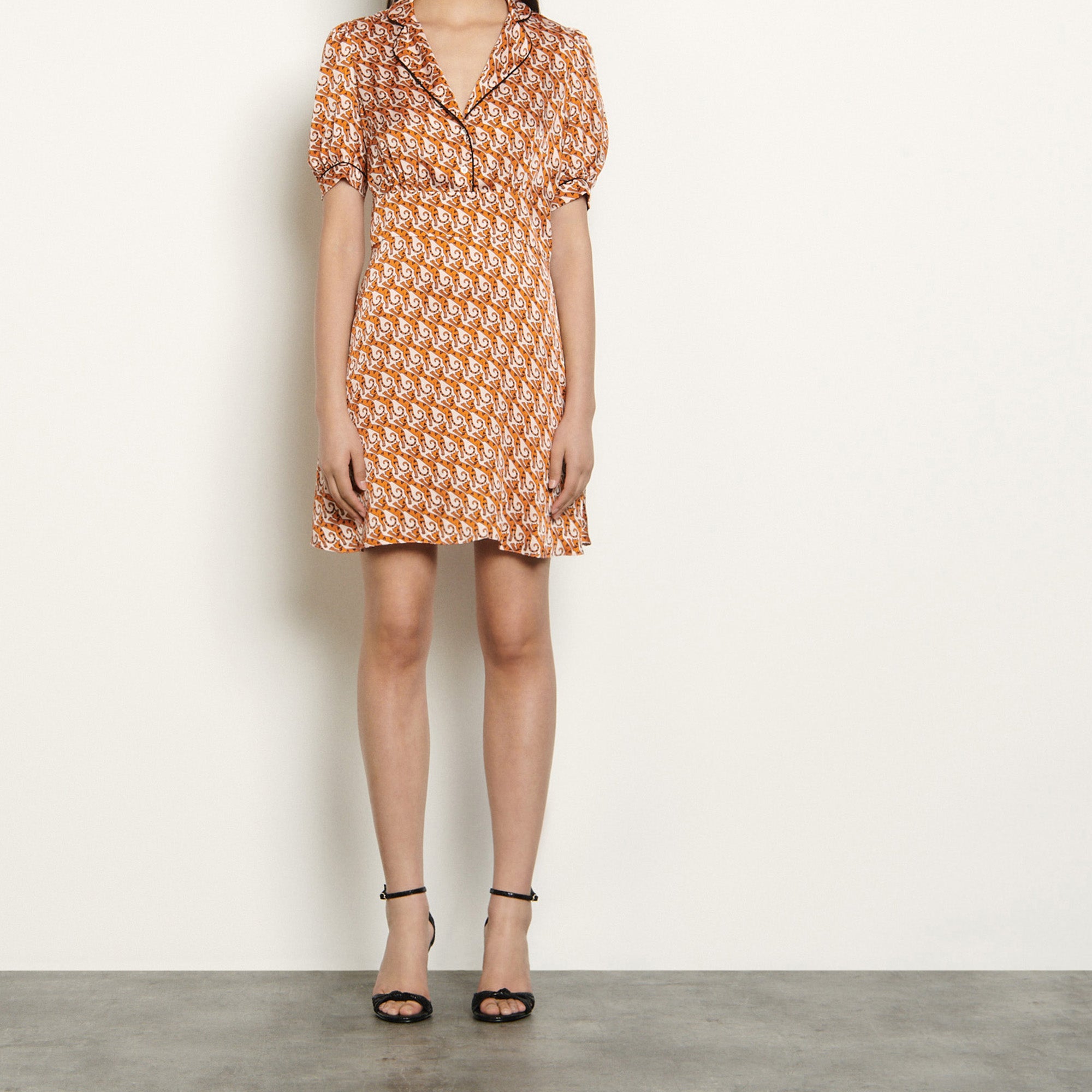 Robe courte imprimée Sandro seconde main