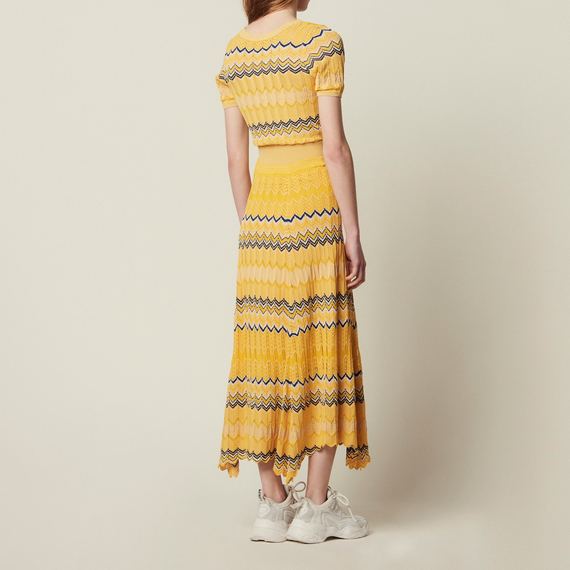 Jupe longue en Maille imprimée zigzag Sandro seconde main