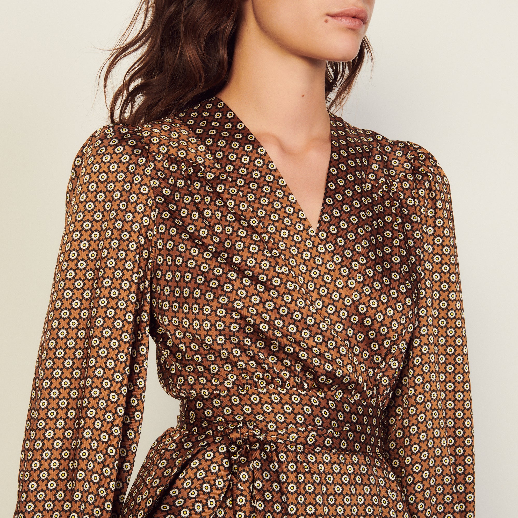Robe Marron / Noir Sandro seconde main