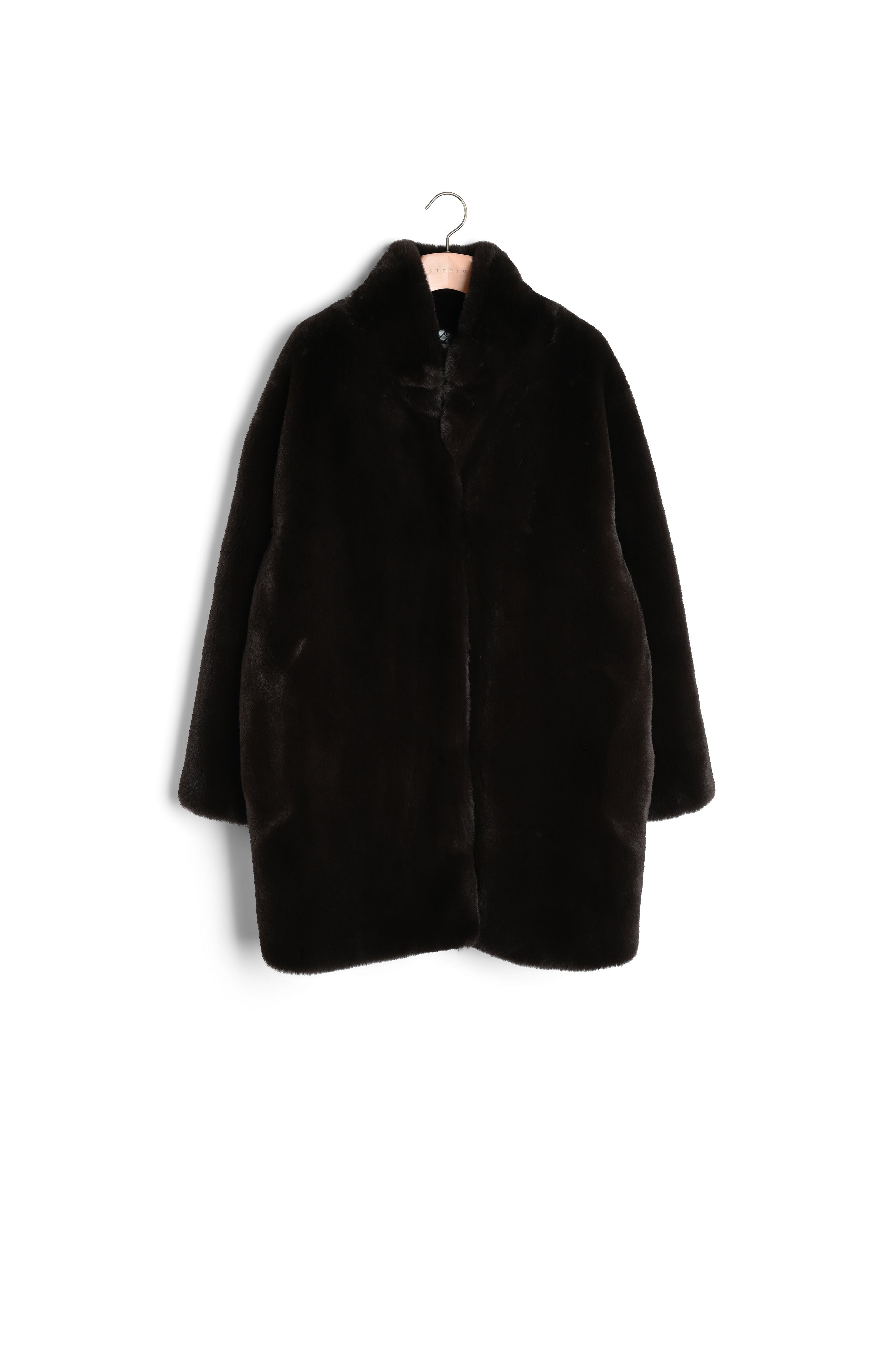 Manteau en fausse fourrure Sandro seconde main