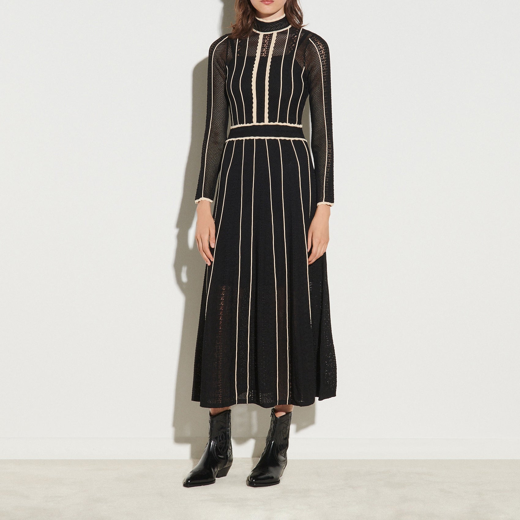 Robe longue en pointelle bicolore Sandro seconde main