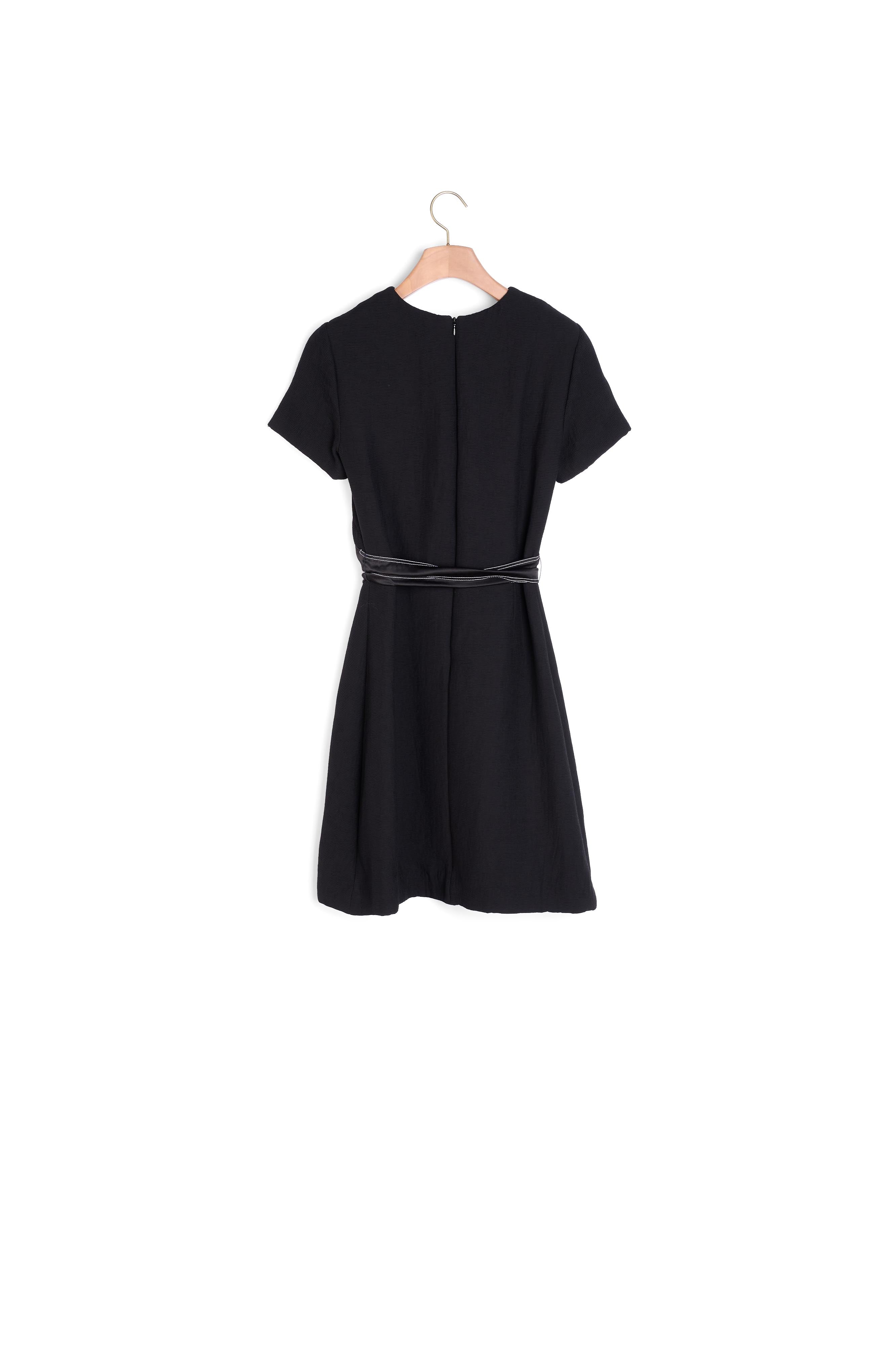 Robe avec détails satinés Sandro seconde main