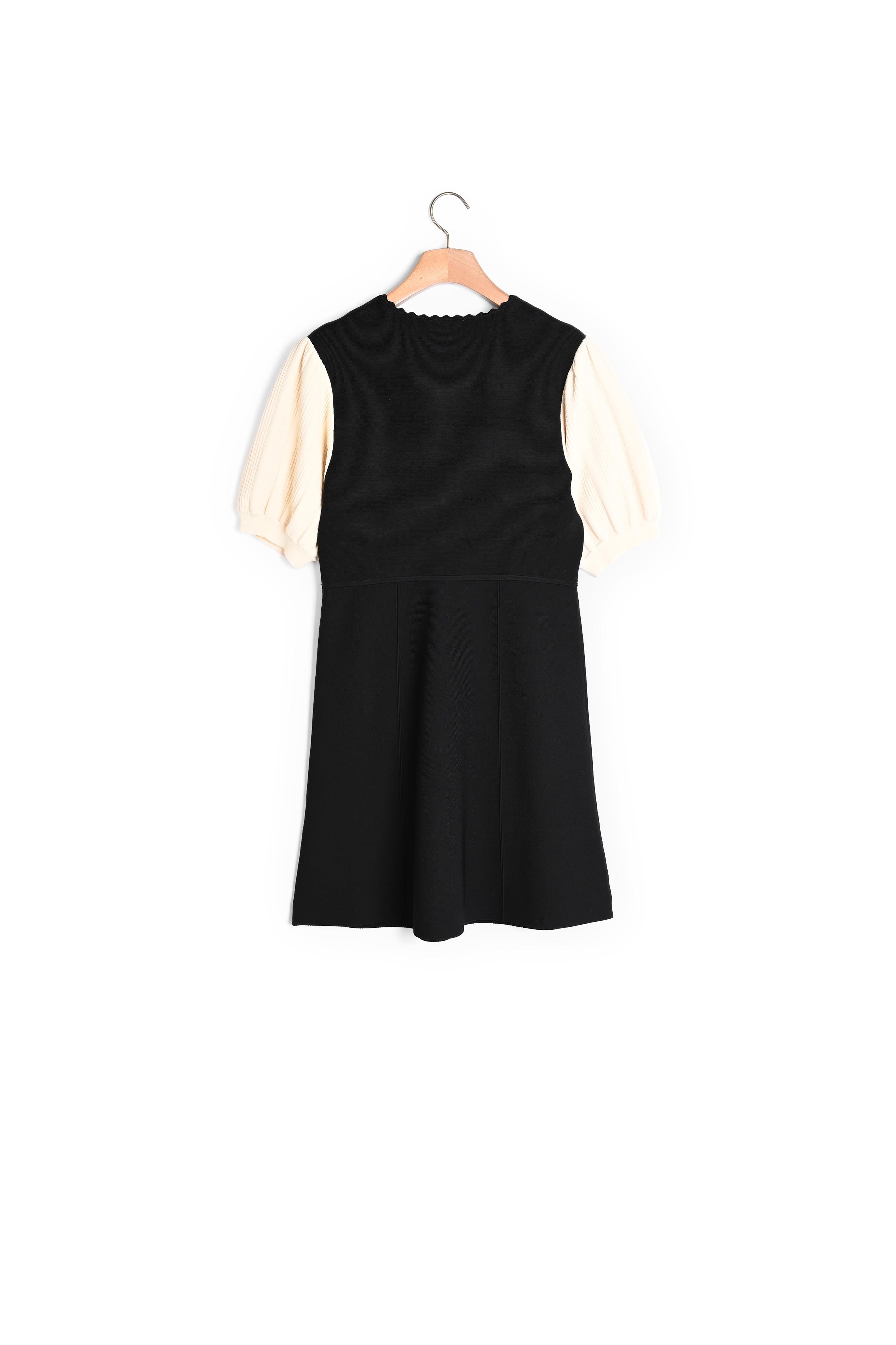 Robe courte en Maille Sandro seconde main