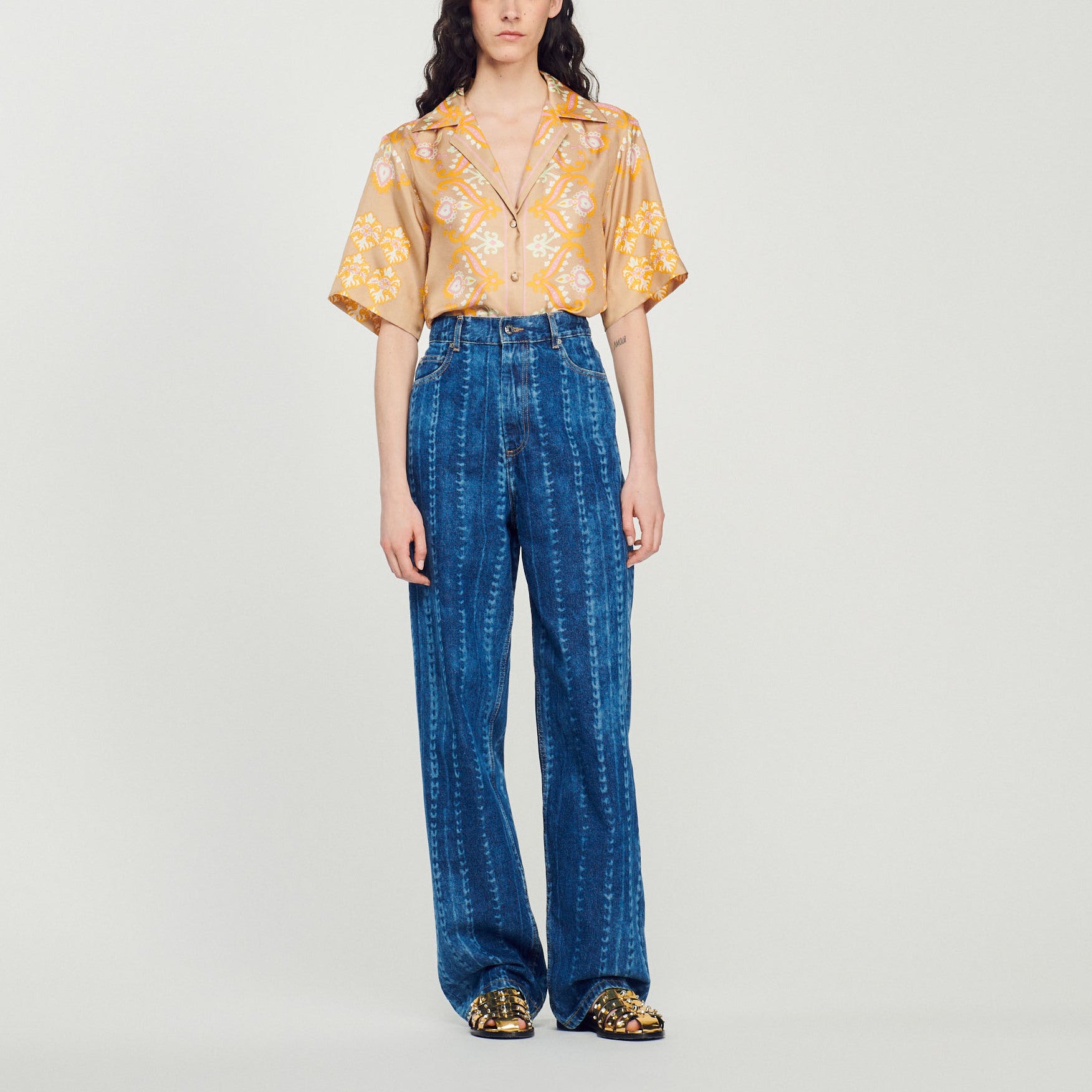 Chemise en soie imprimée Sandro seconde main