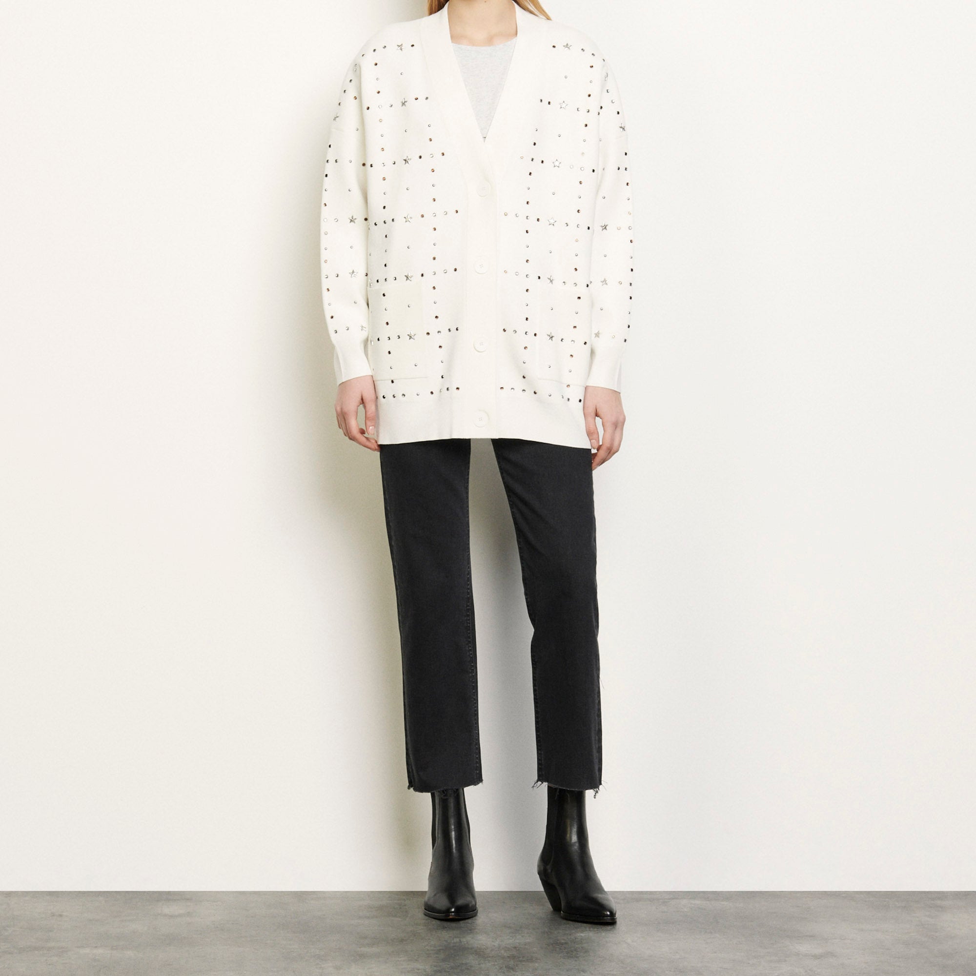Cardigan oversize orné de rivets bijoux Sandro seconde main
