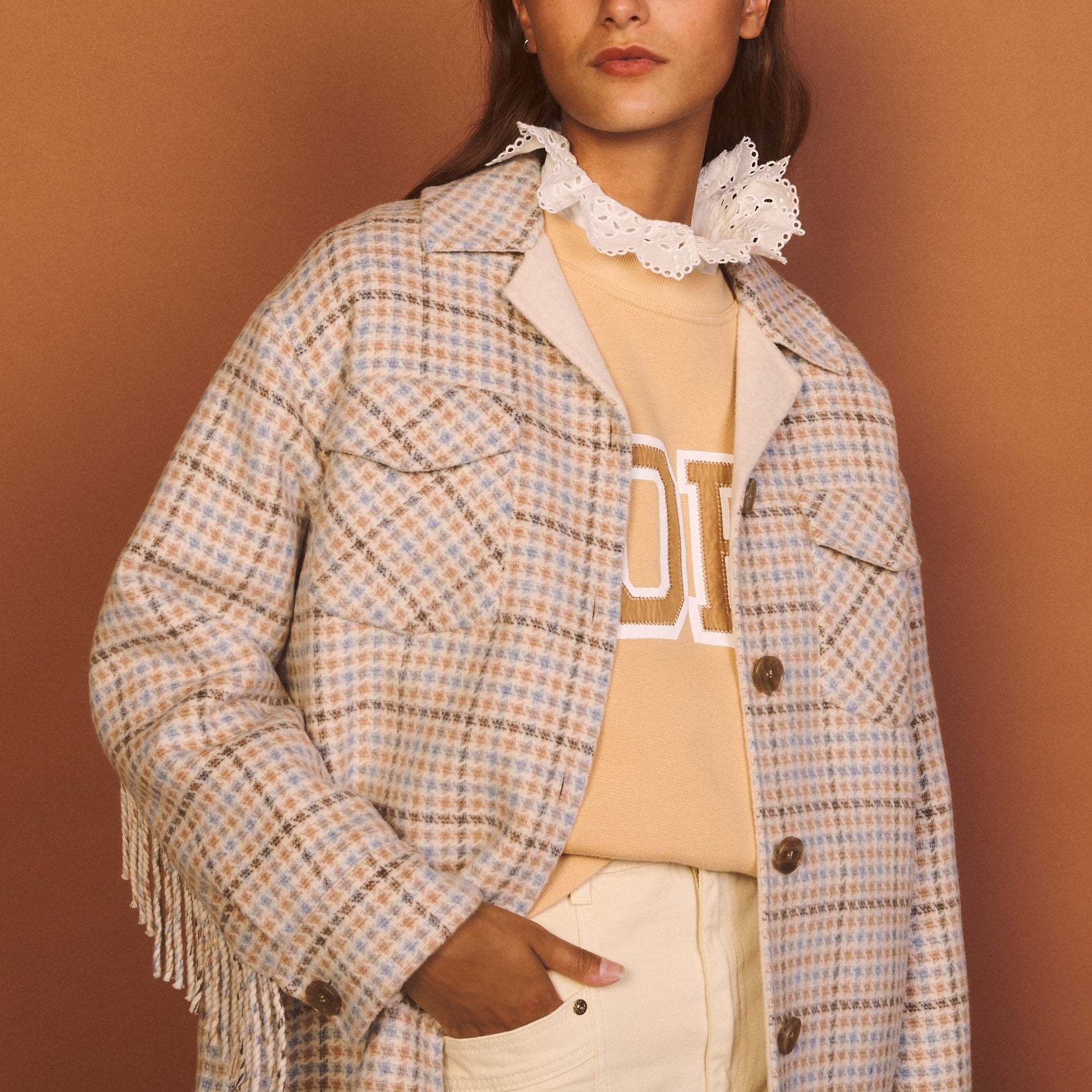 Manteau sur Chemise frangé en laine Sandro seconde main