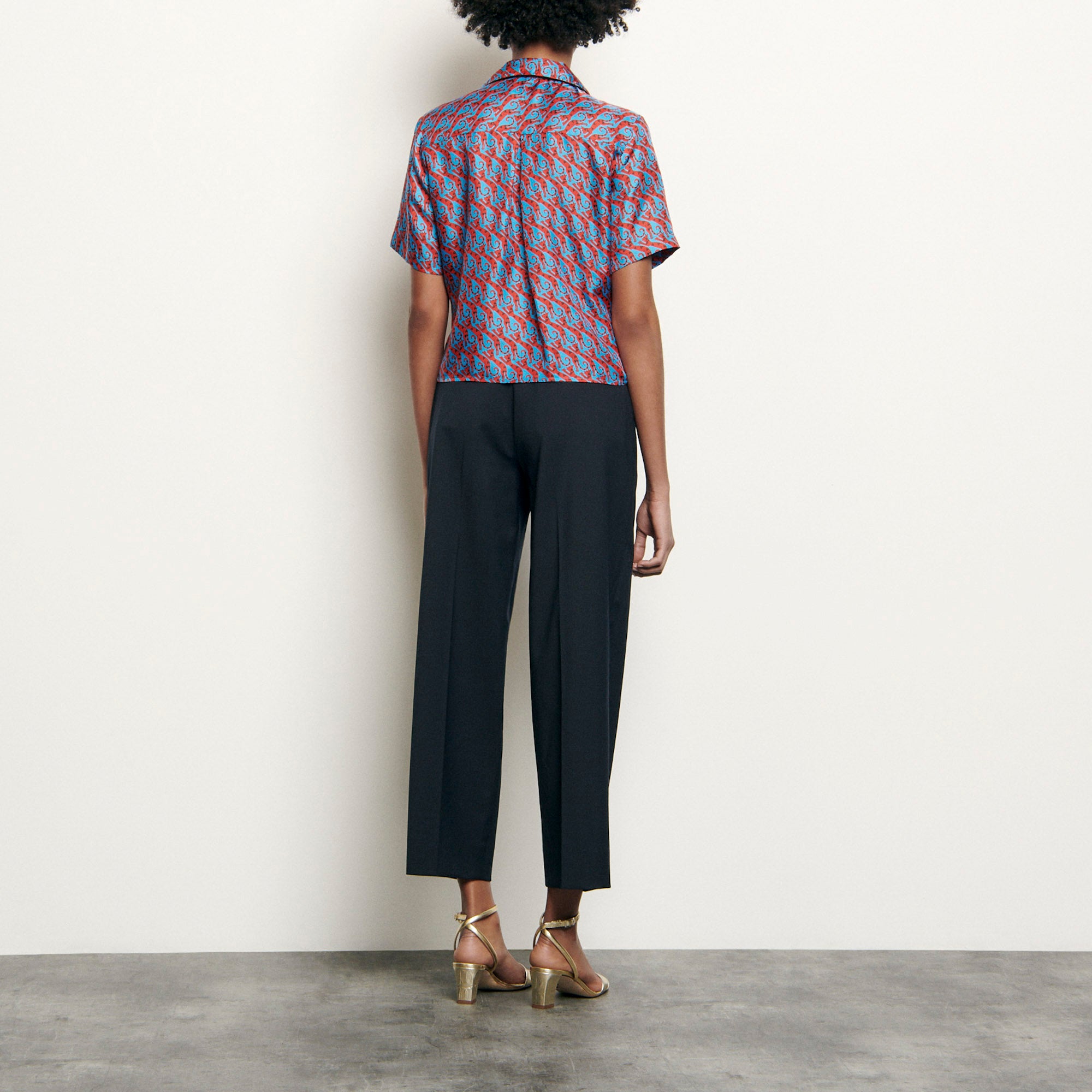 Chemise pyjama en soie imprimée Sandro seconde main