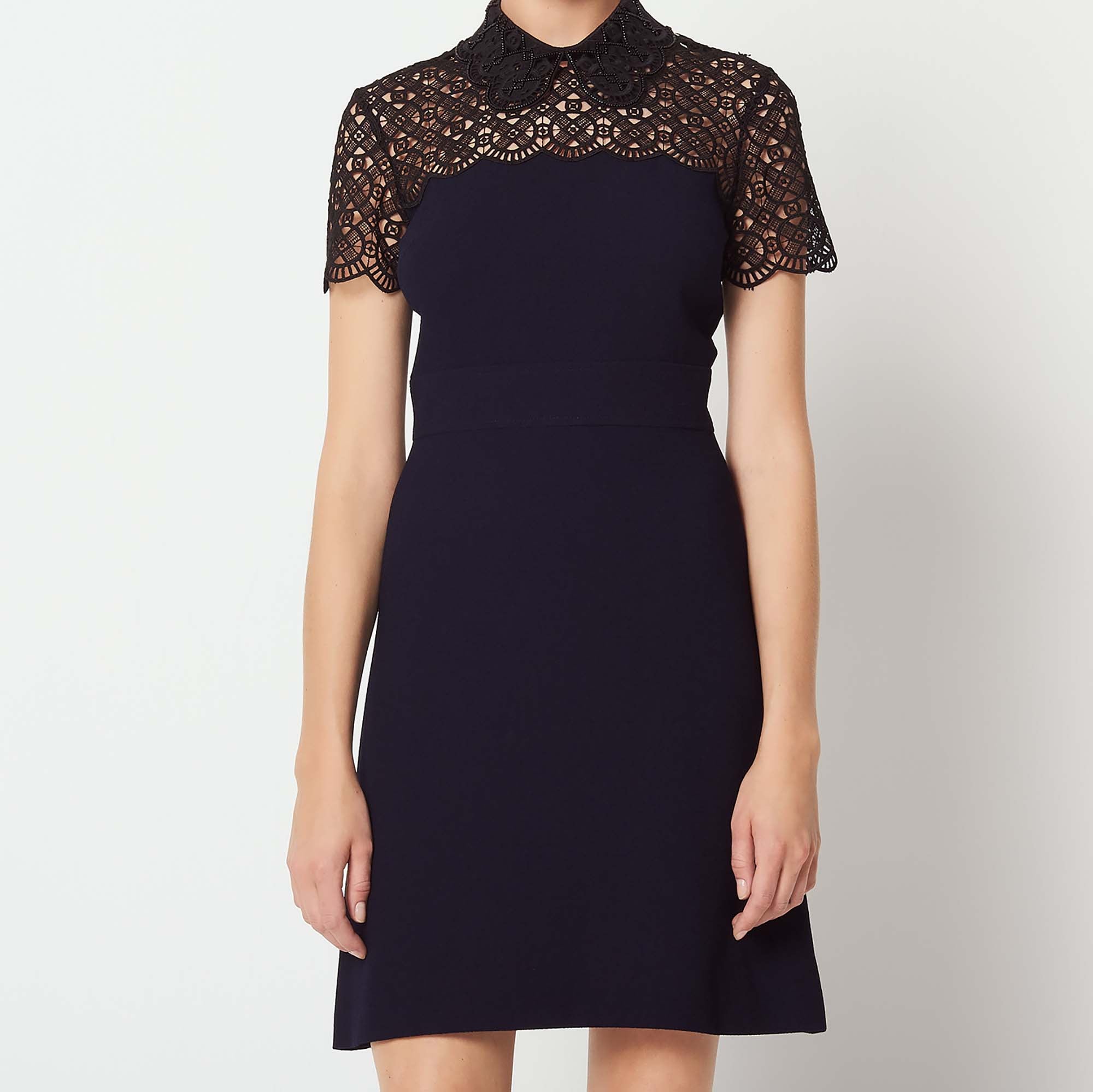 Robe courte col Claudine Sandro seconde main