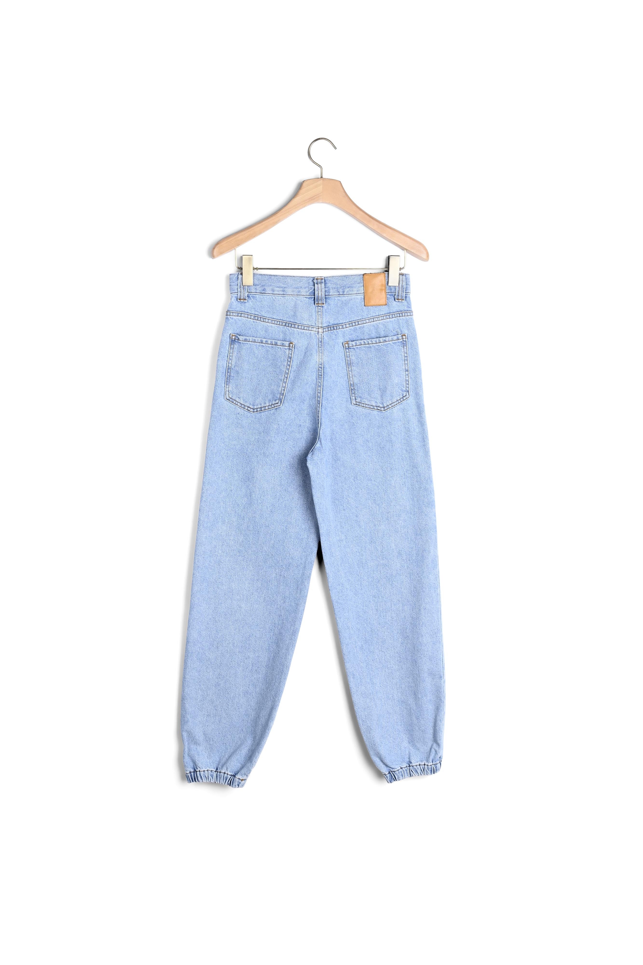Jean en denim délavé Sandro seconde main