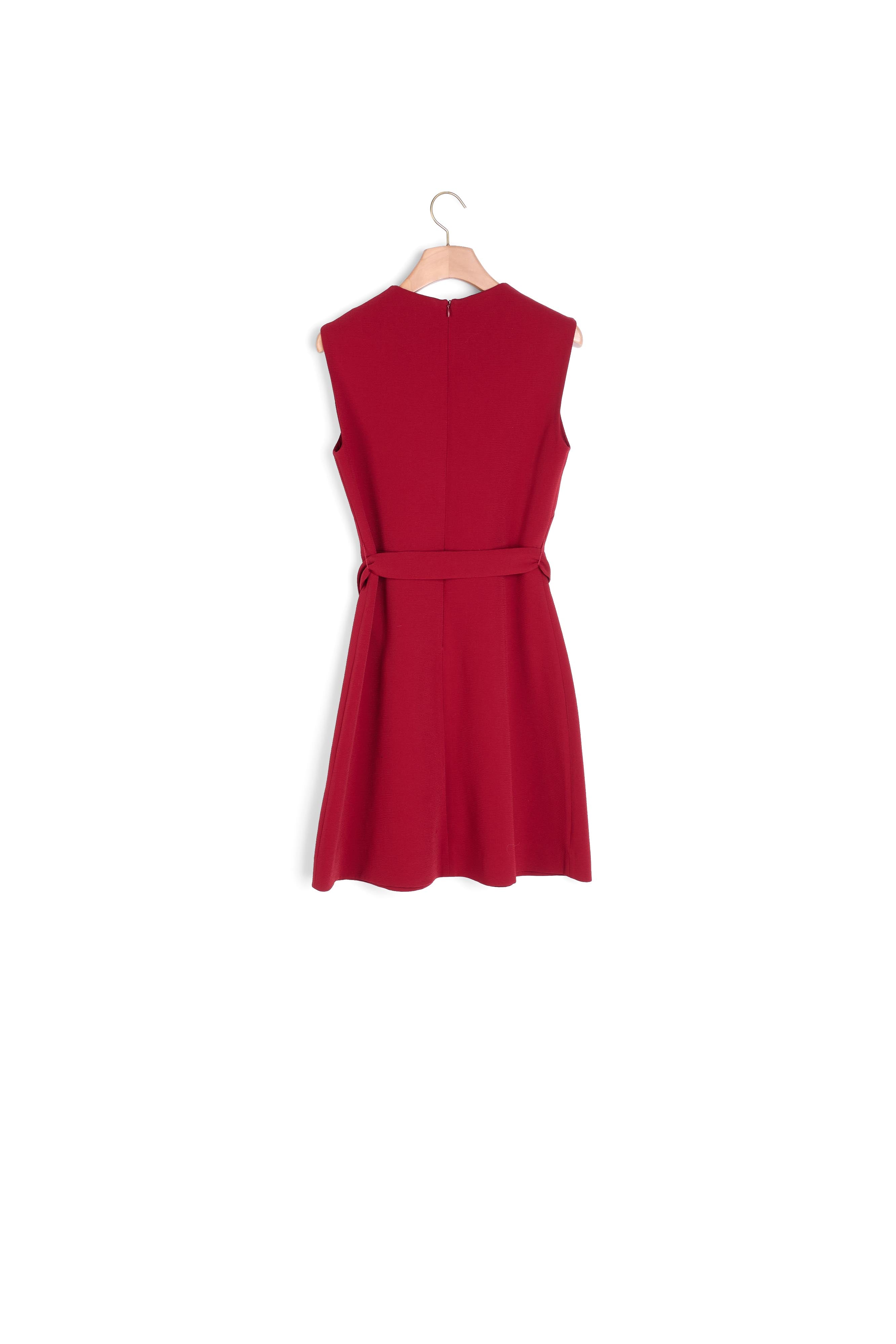 Robe matière gaufrée ceinturée Sandro seconde main