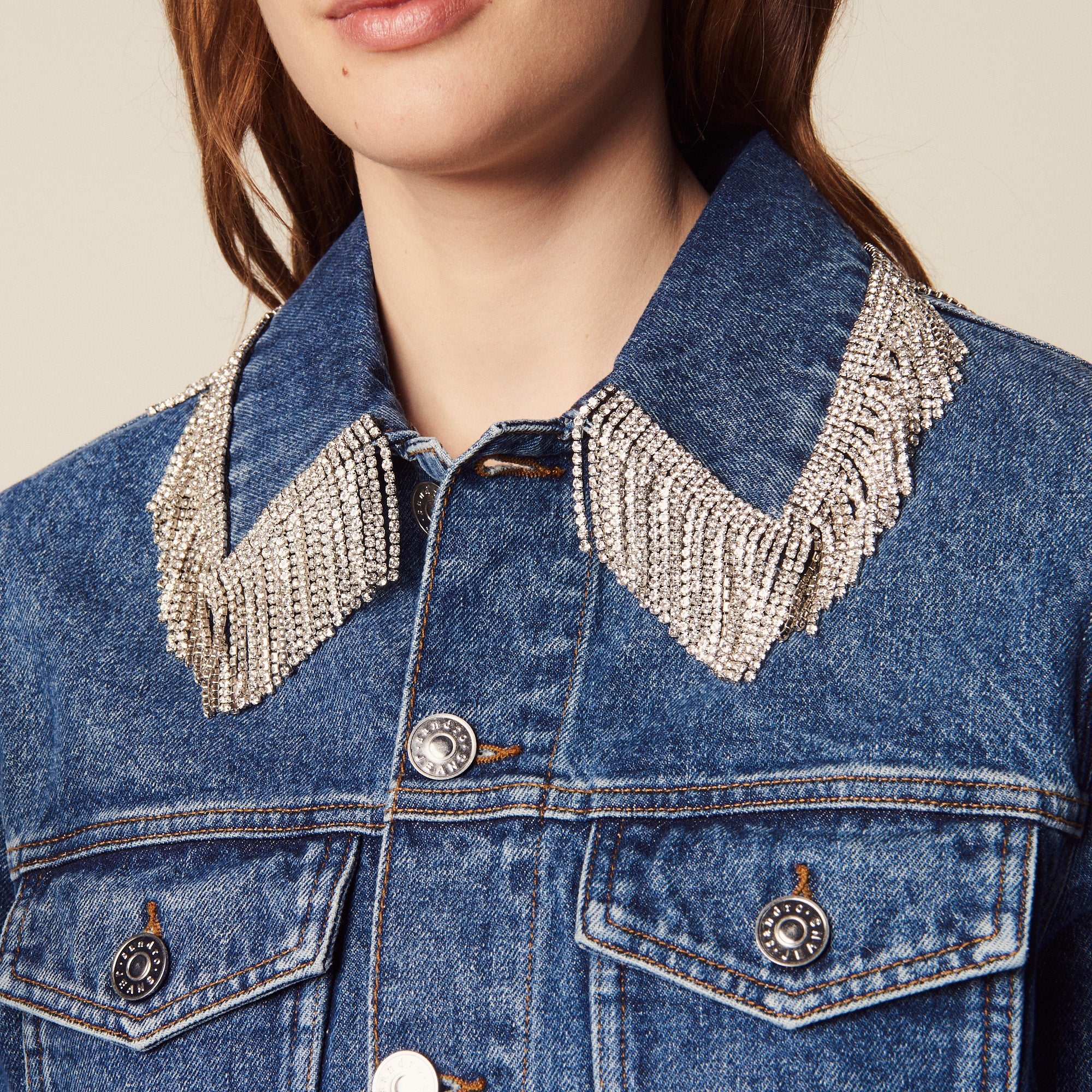 Veste en jean  avec strass au col Sandro seconde main