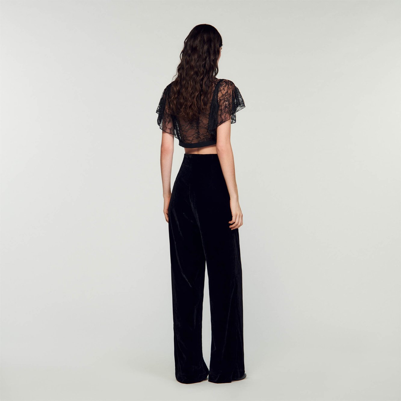 Pantalon large en velours Sandro seconde main
