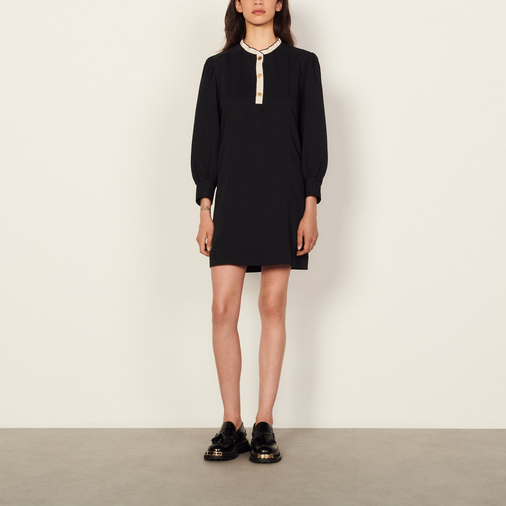 Robe Noir Sandro seconde main