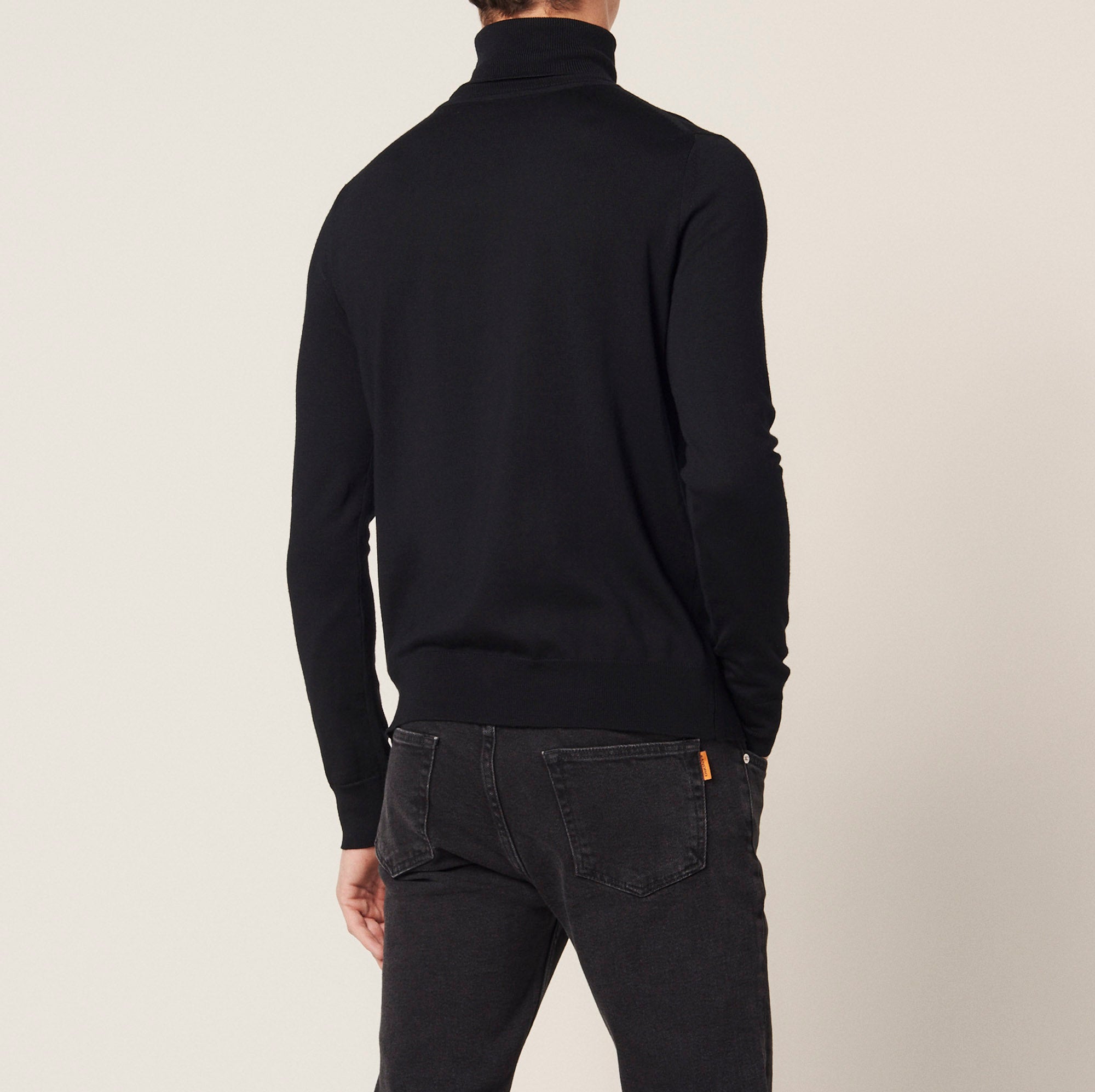 Pull col roulé en laine Sandro seconde main