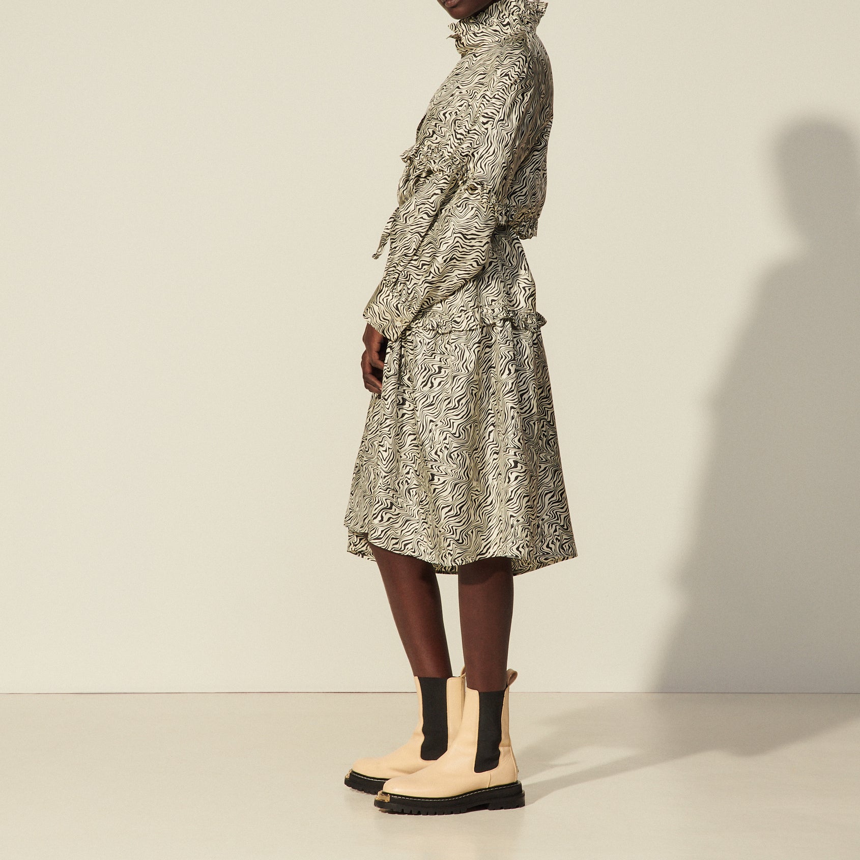 Robe imprimée oversize en soie Sandro seconde main