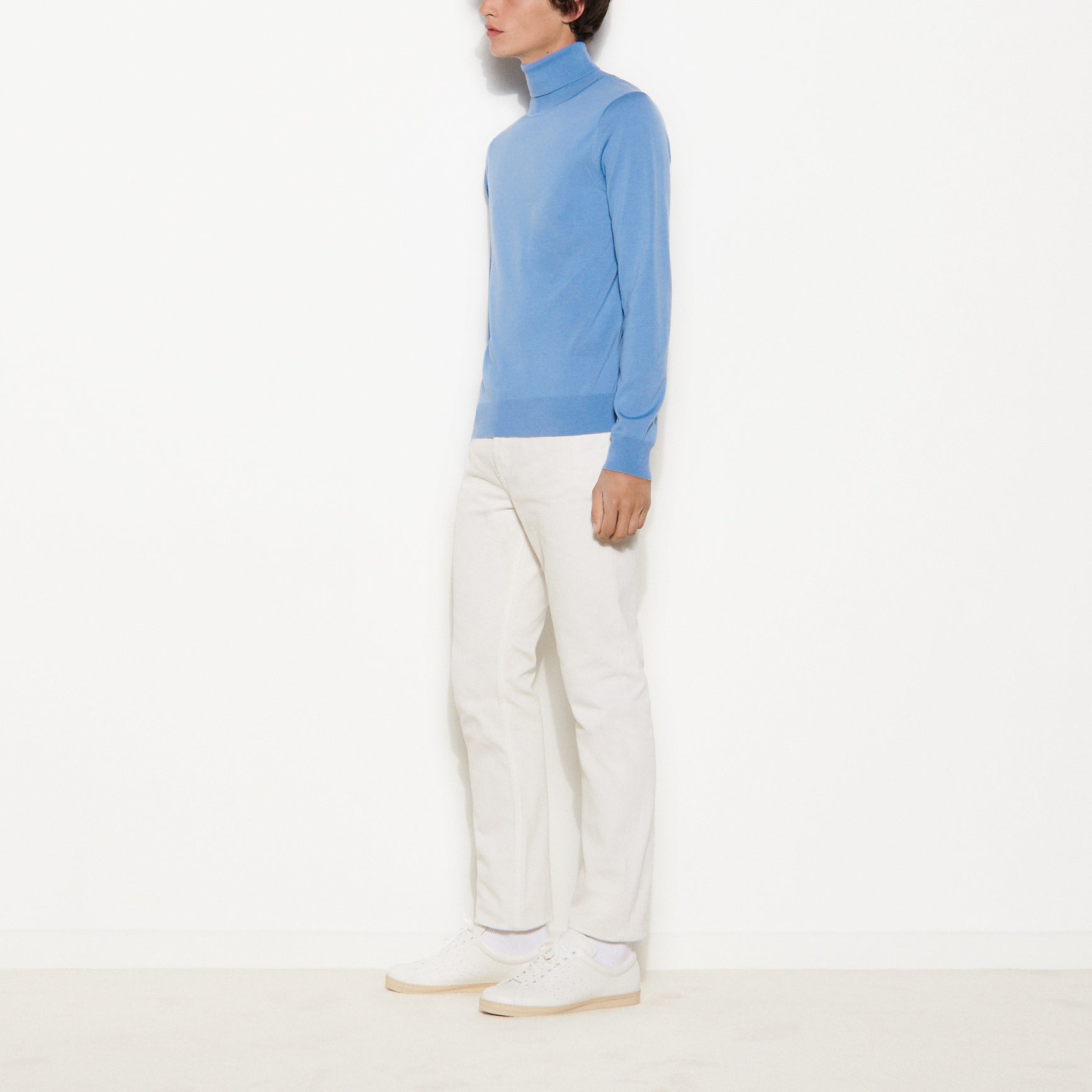 Pull à col roulé en lainr Sandro seconde main