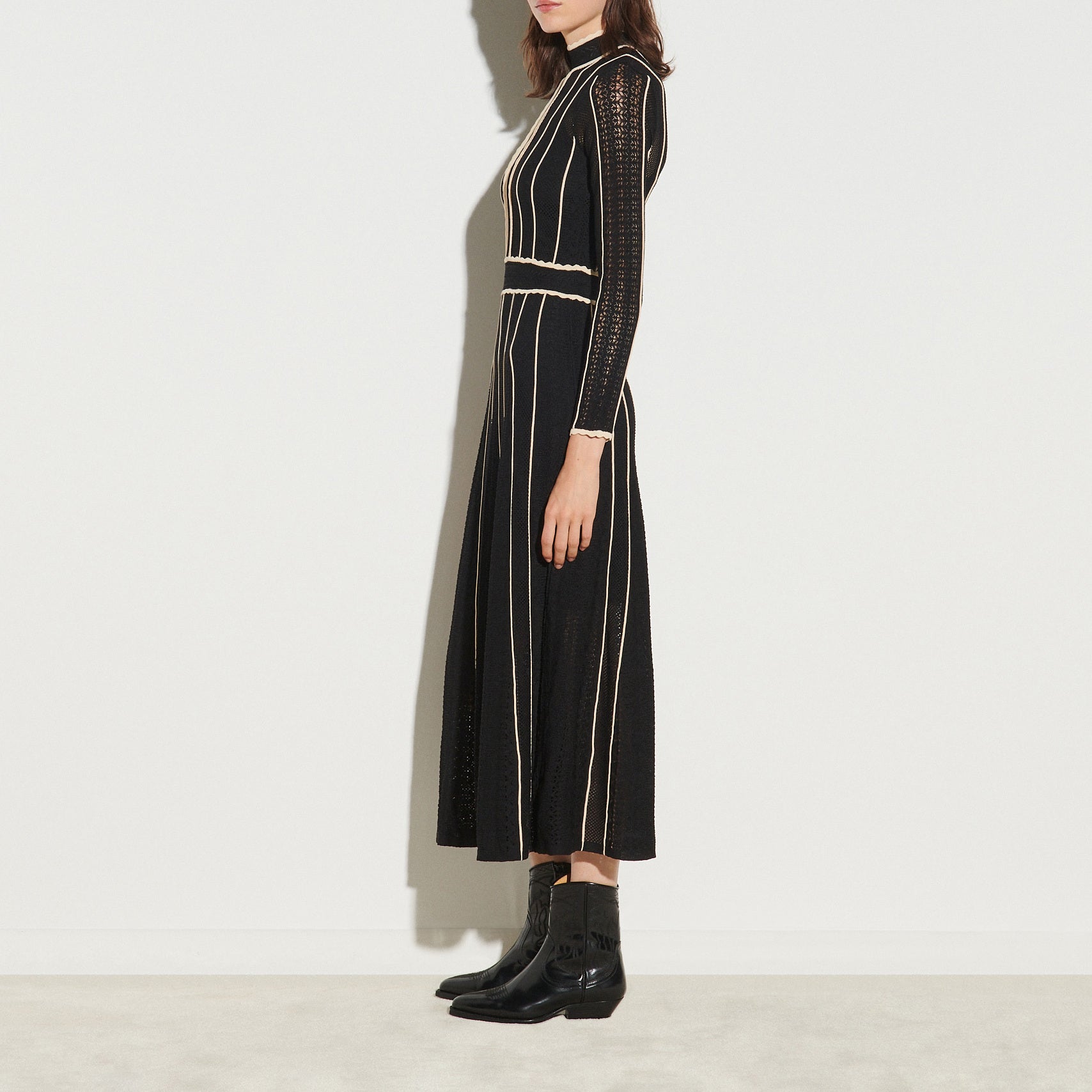 Robe longue en pointelle bicolore Sandro seconde main