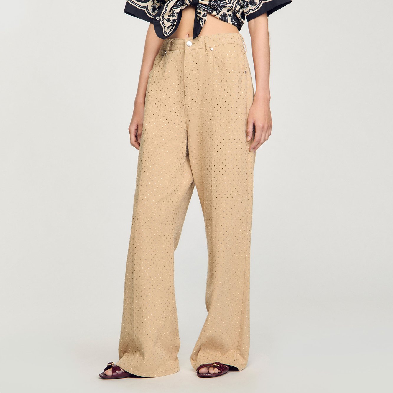 Jean large avec strass Sandro seconde main