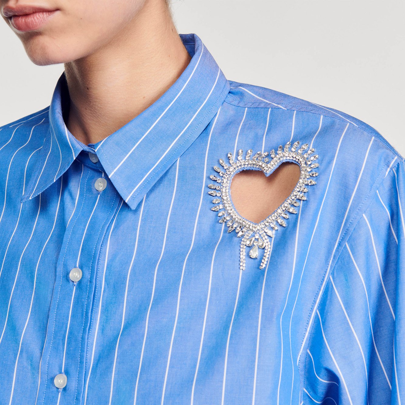 Chemise à rayures et cœur strassé Sandro seconde main