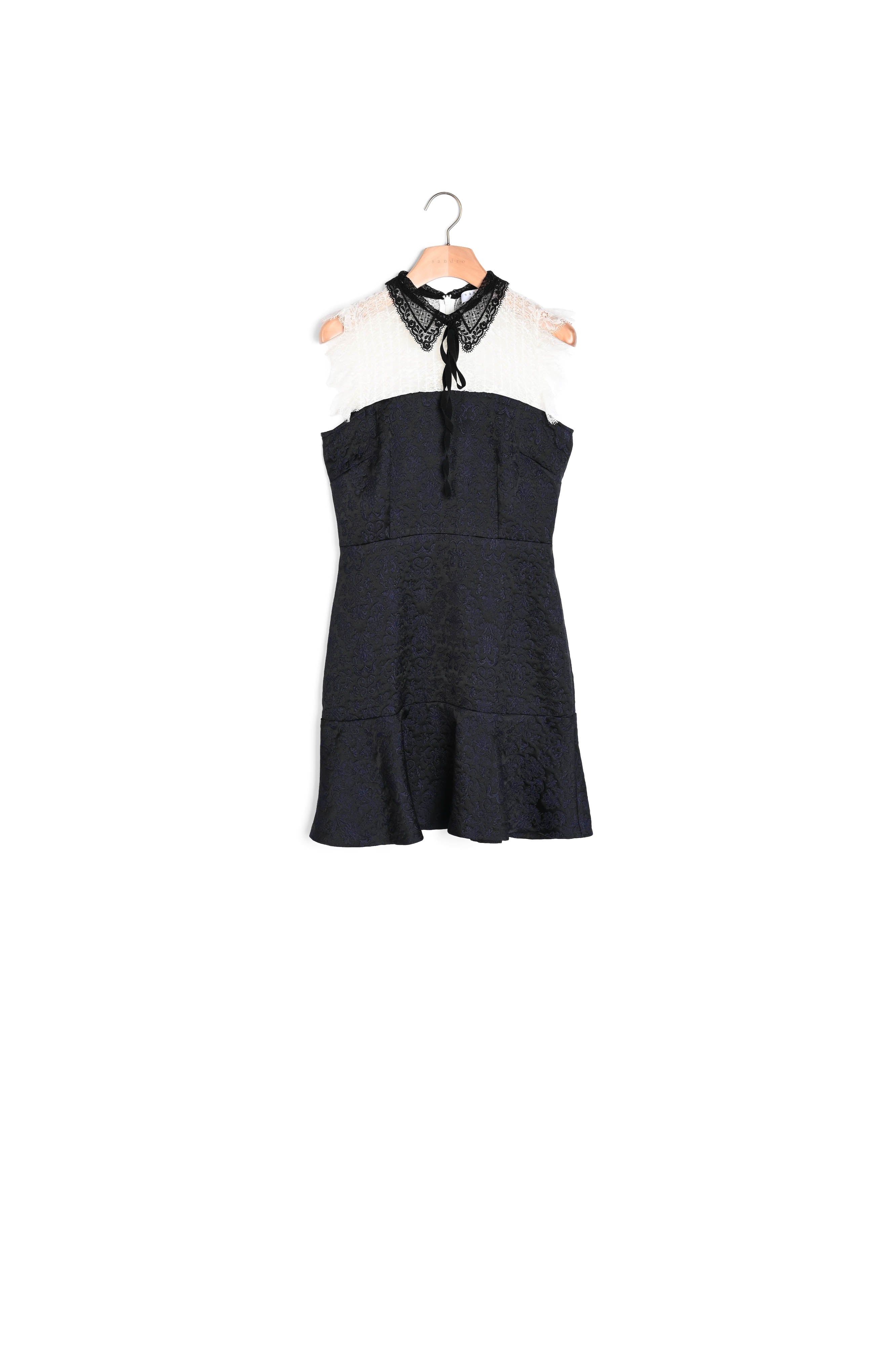 Robe en brocard avec dentelle Sandro seconde main