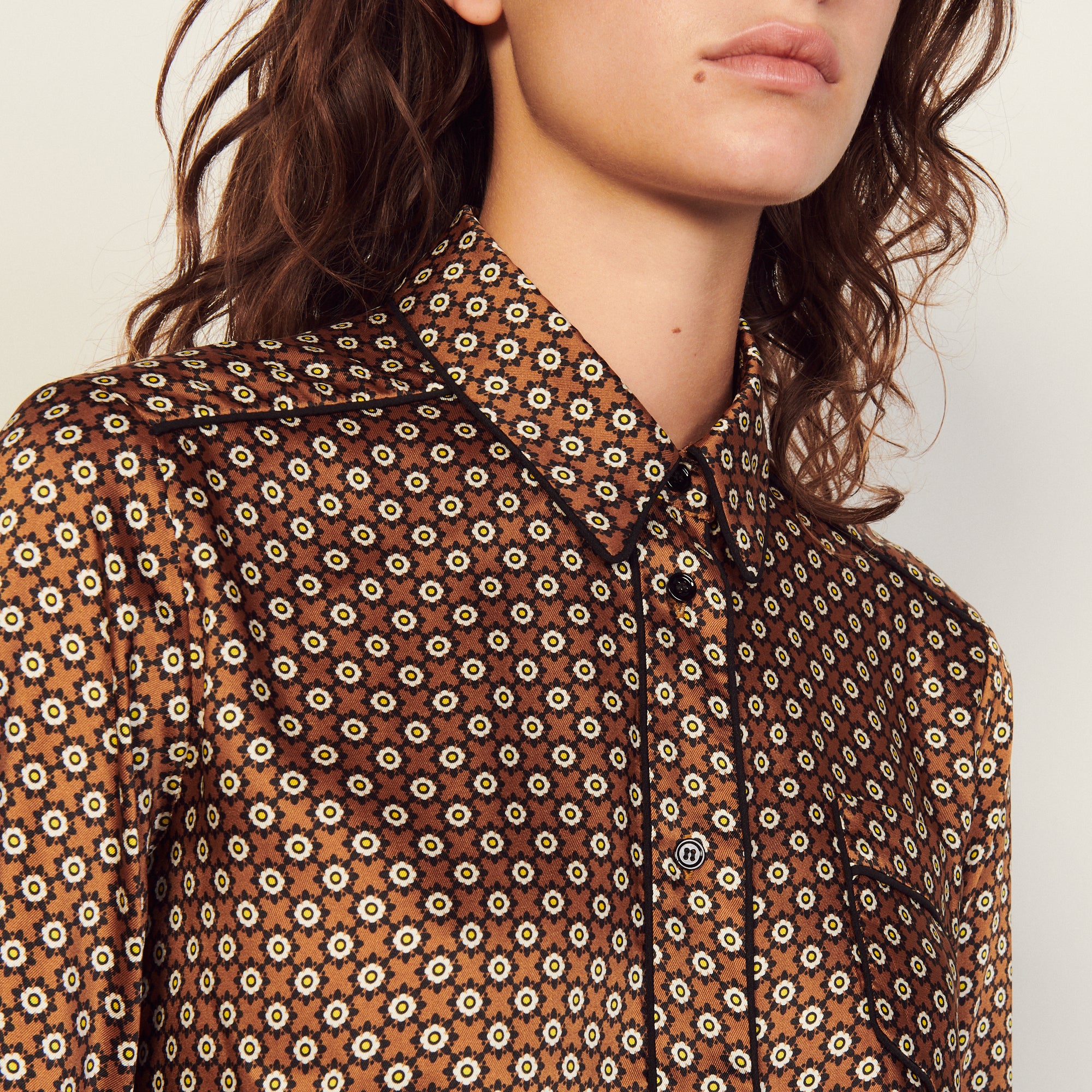 Chemise imprimé marron et noir Sandro seconde main