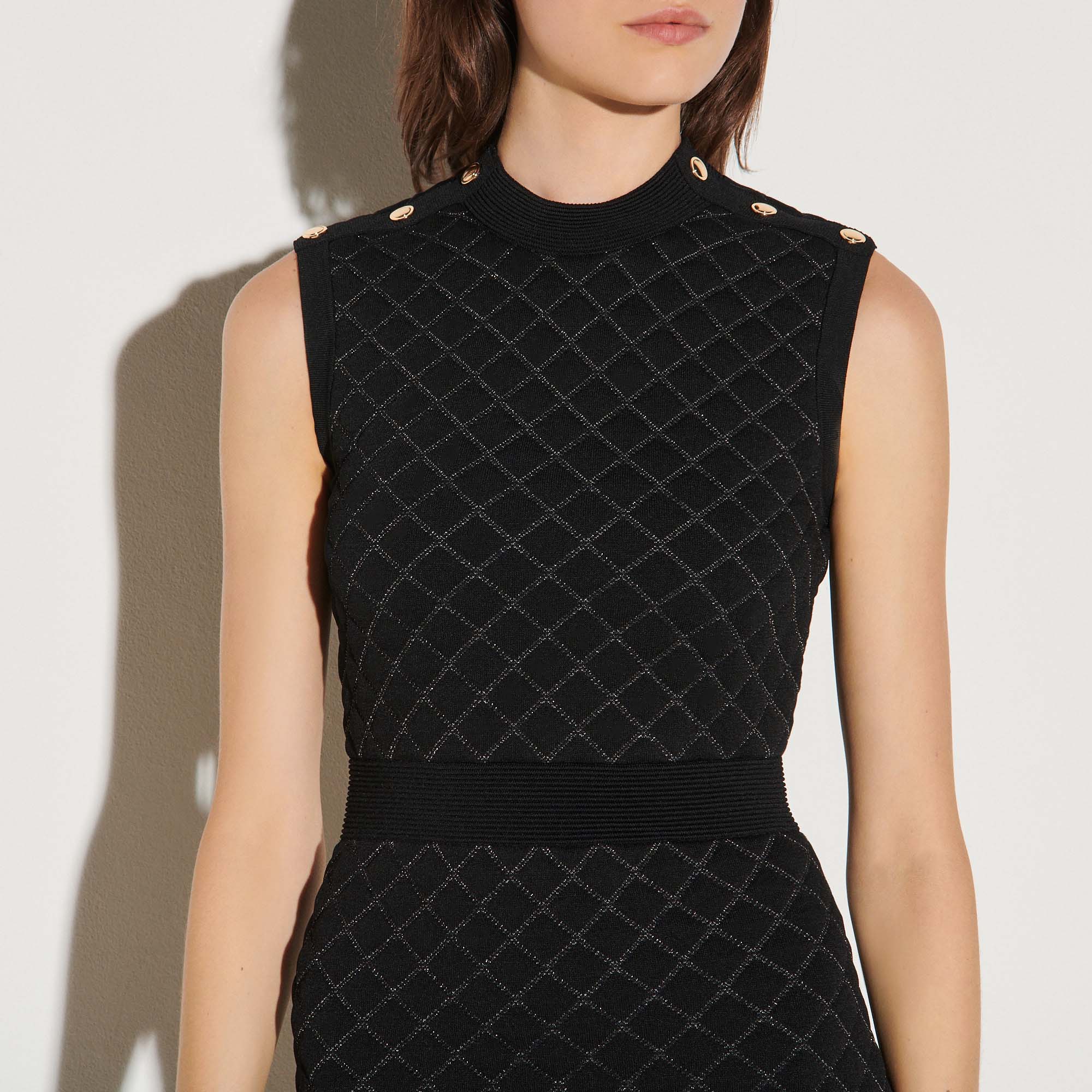 Robe sans manches matelassée Sandro seconde main