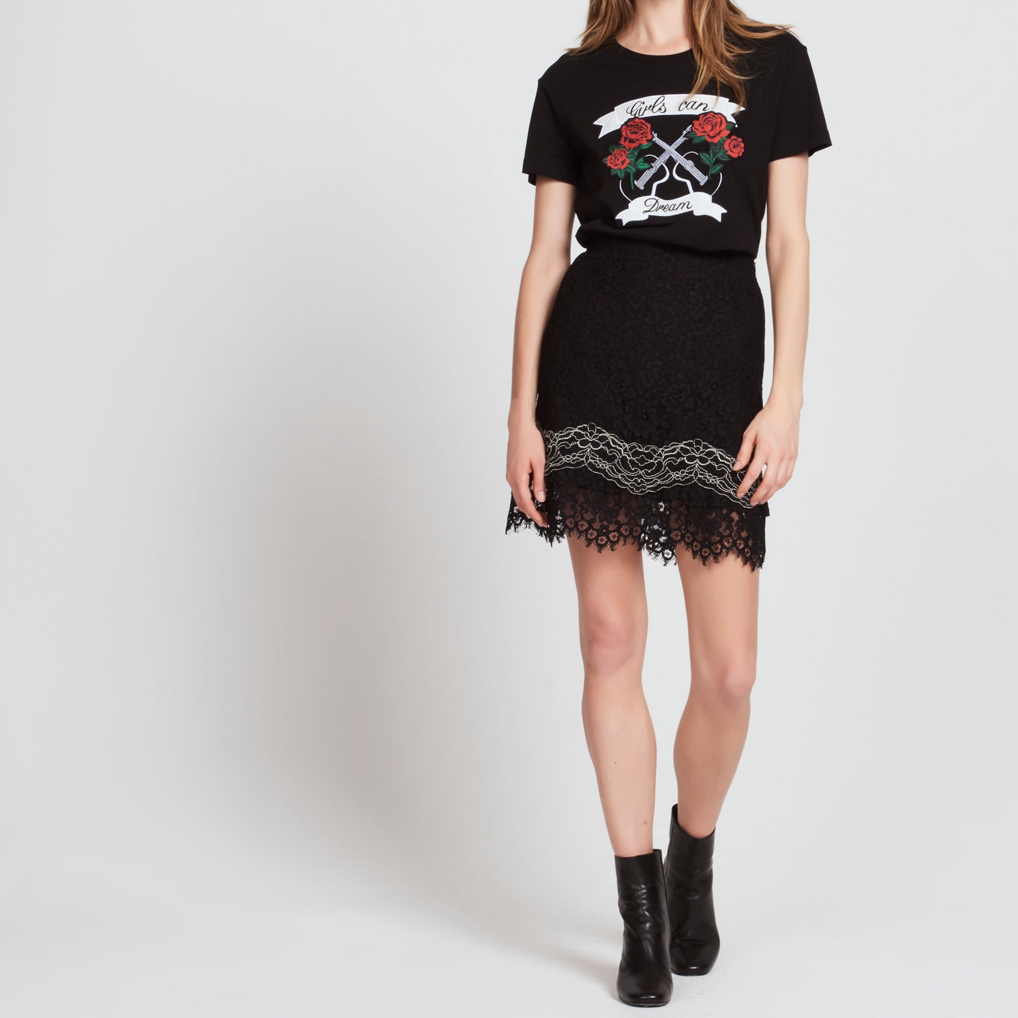 Jupe en dentelle et broderies Sandro seconde main