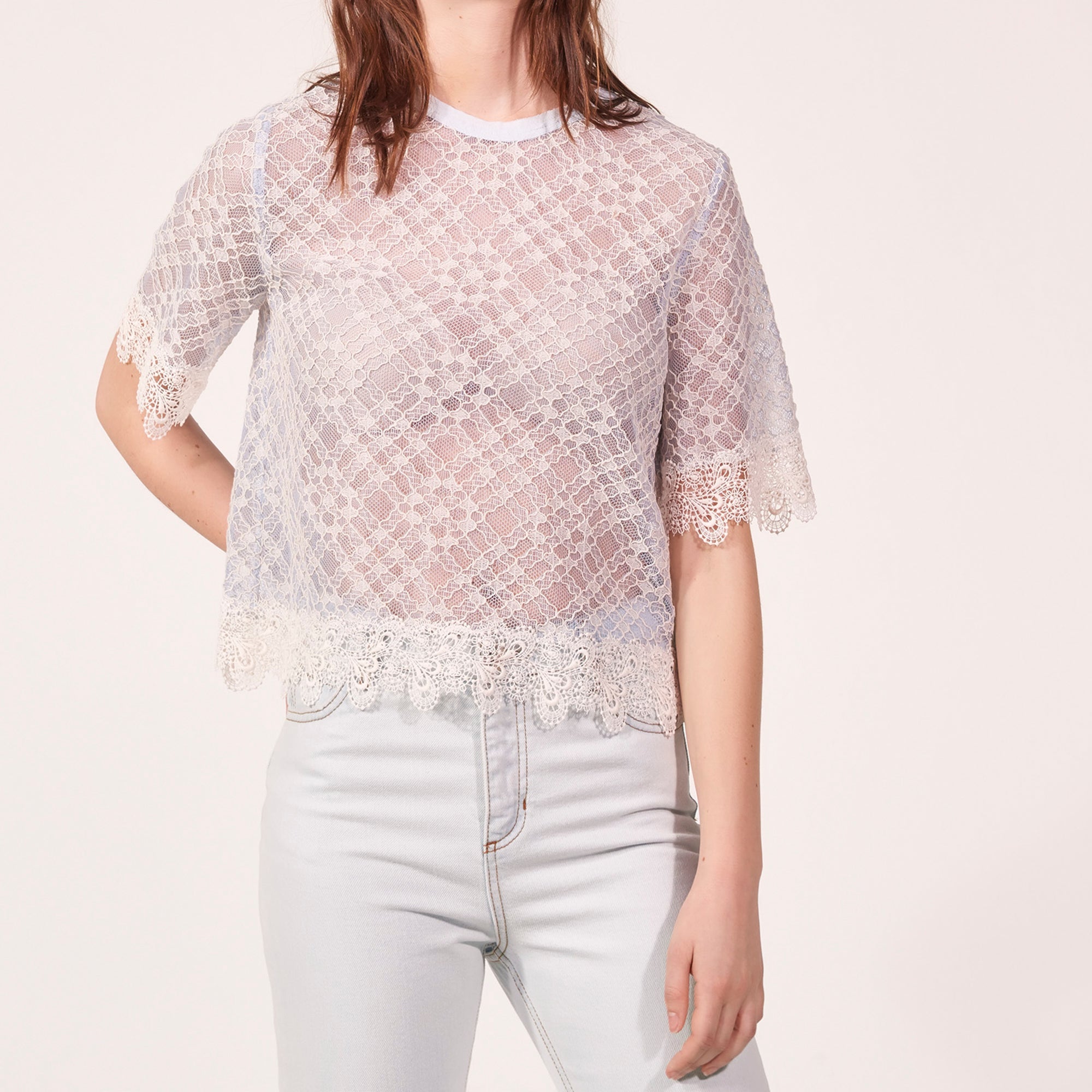 Top en dentelle subtilement transparente Sandro seconde main