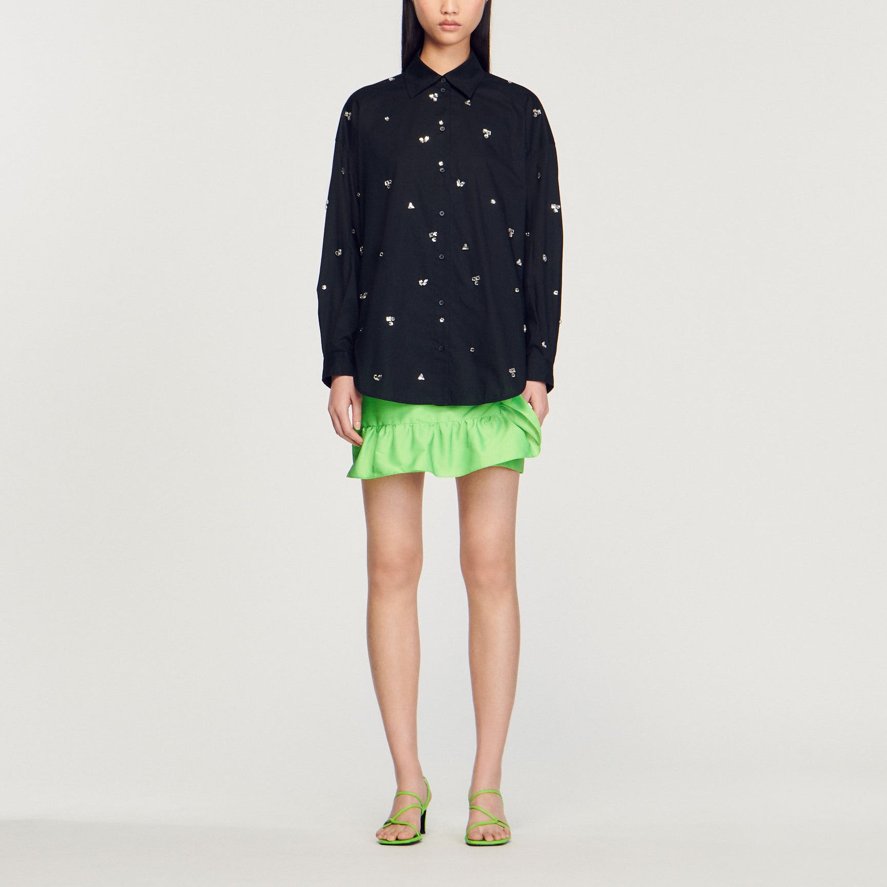 Chemise ornée de strass brodés à la main Sandro seconde main