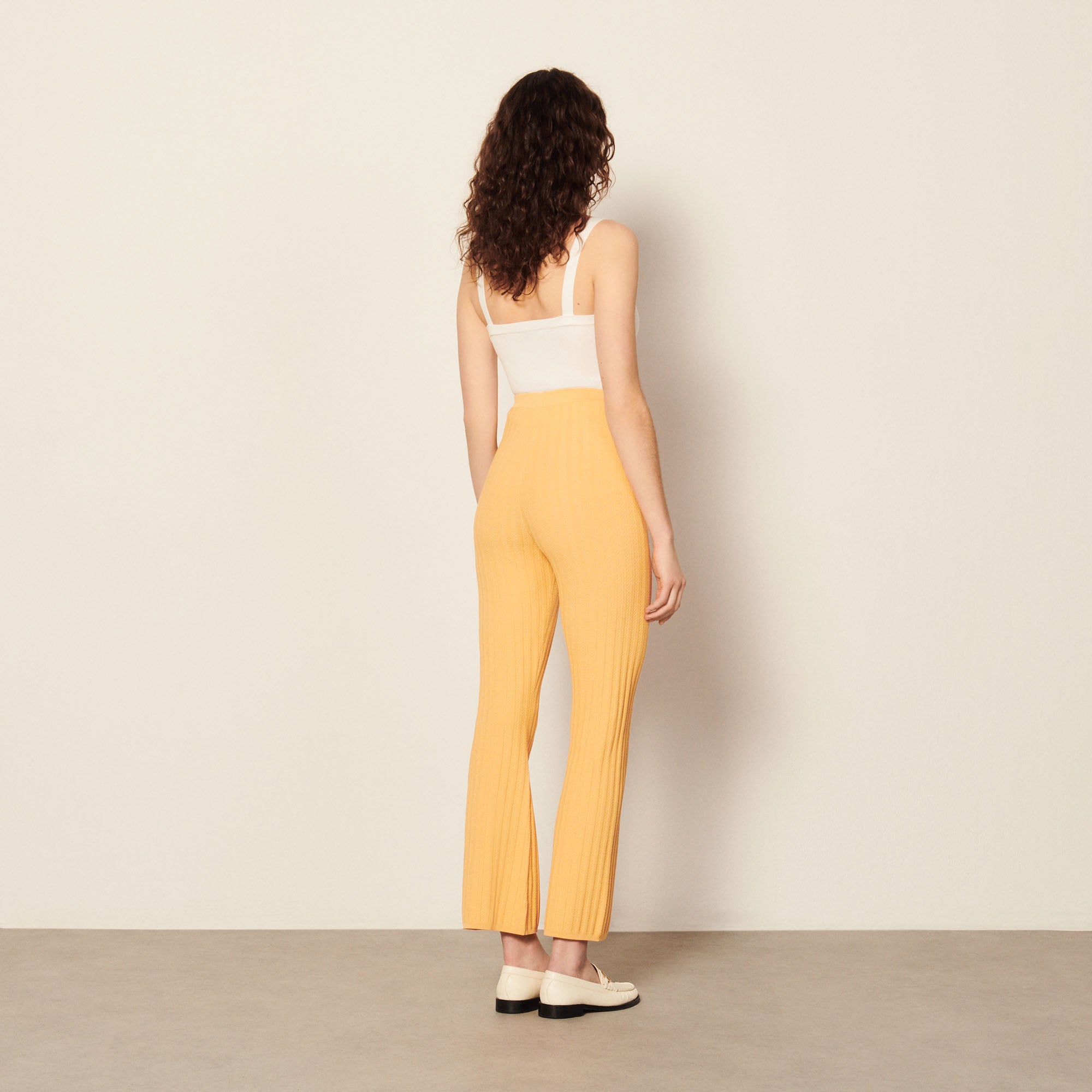 Pantalon en Maille Sandro seconde main