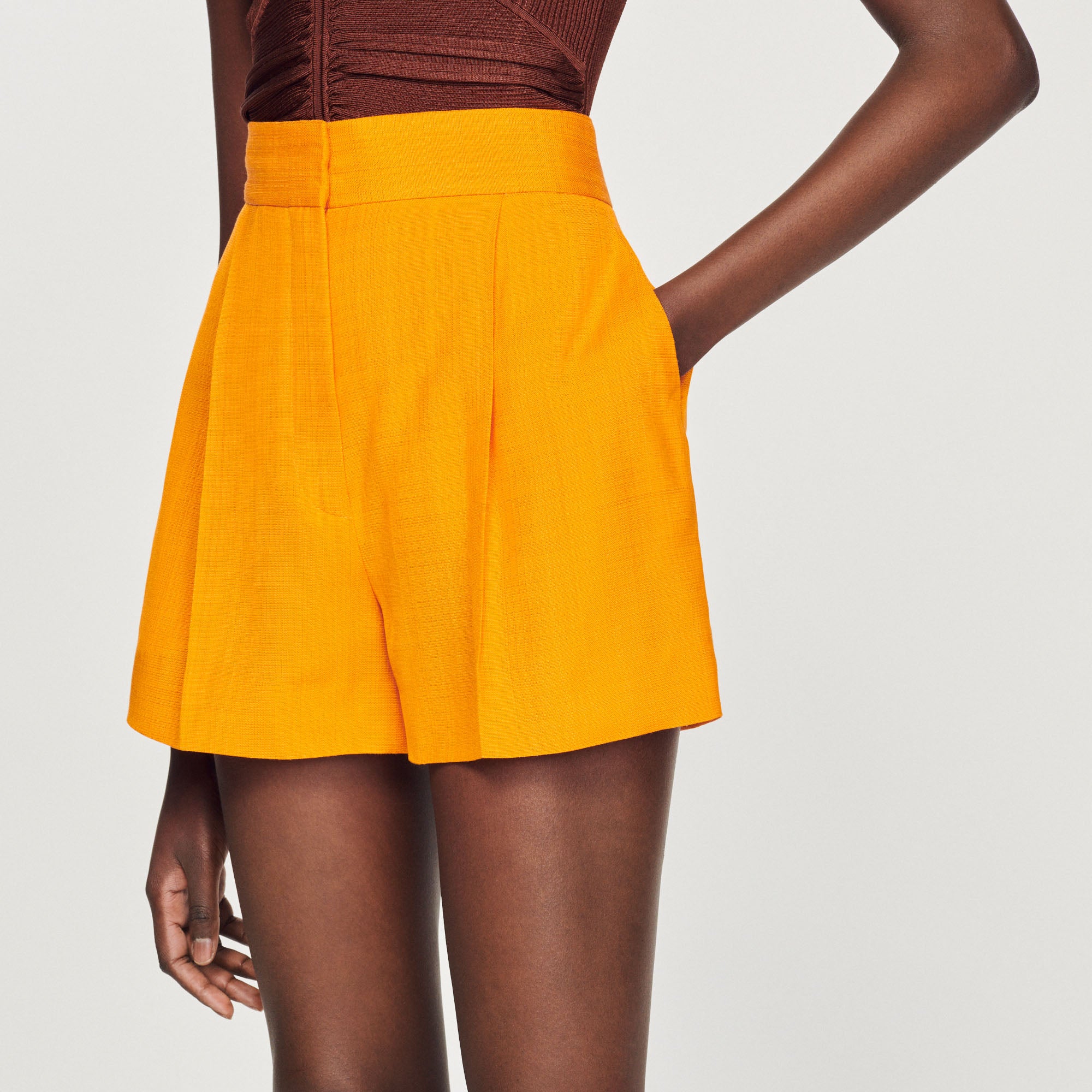 Short large Sandro seconde main